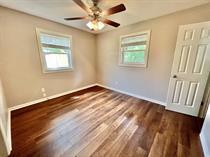 QUIET OAKS S/D - Residential