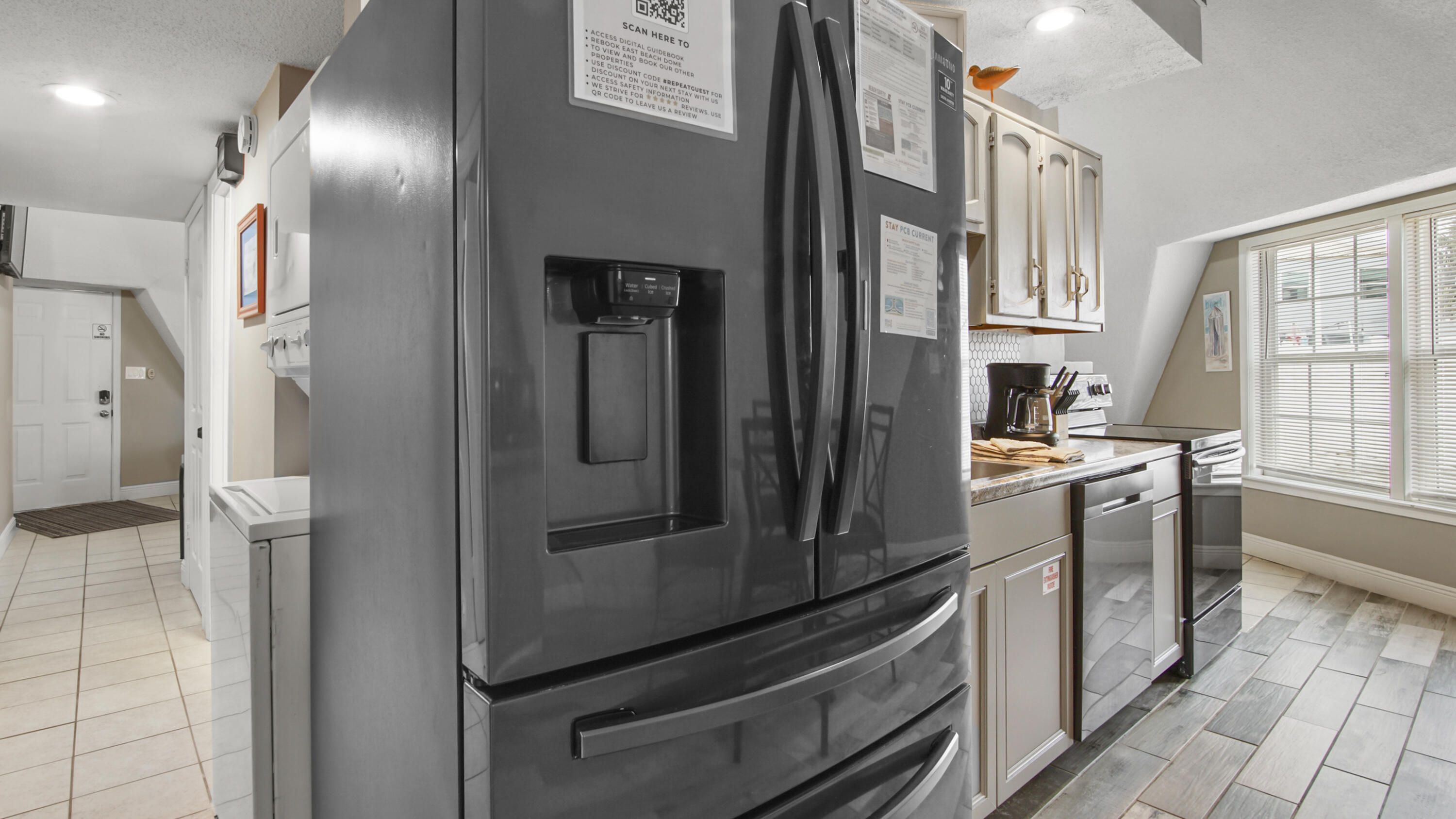 BELAIRE ESTATES - Residential