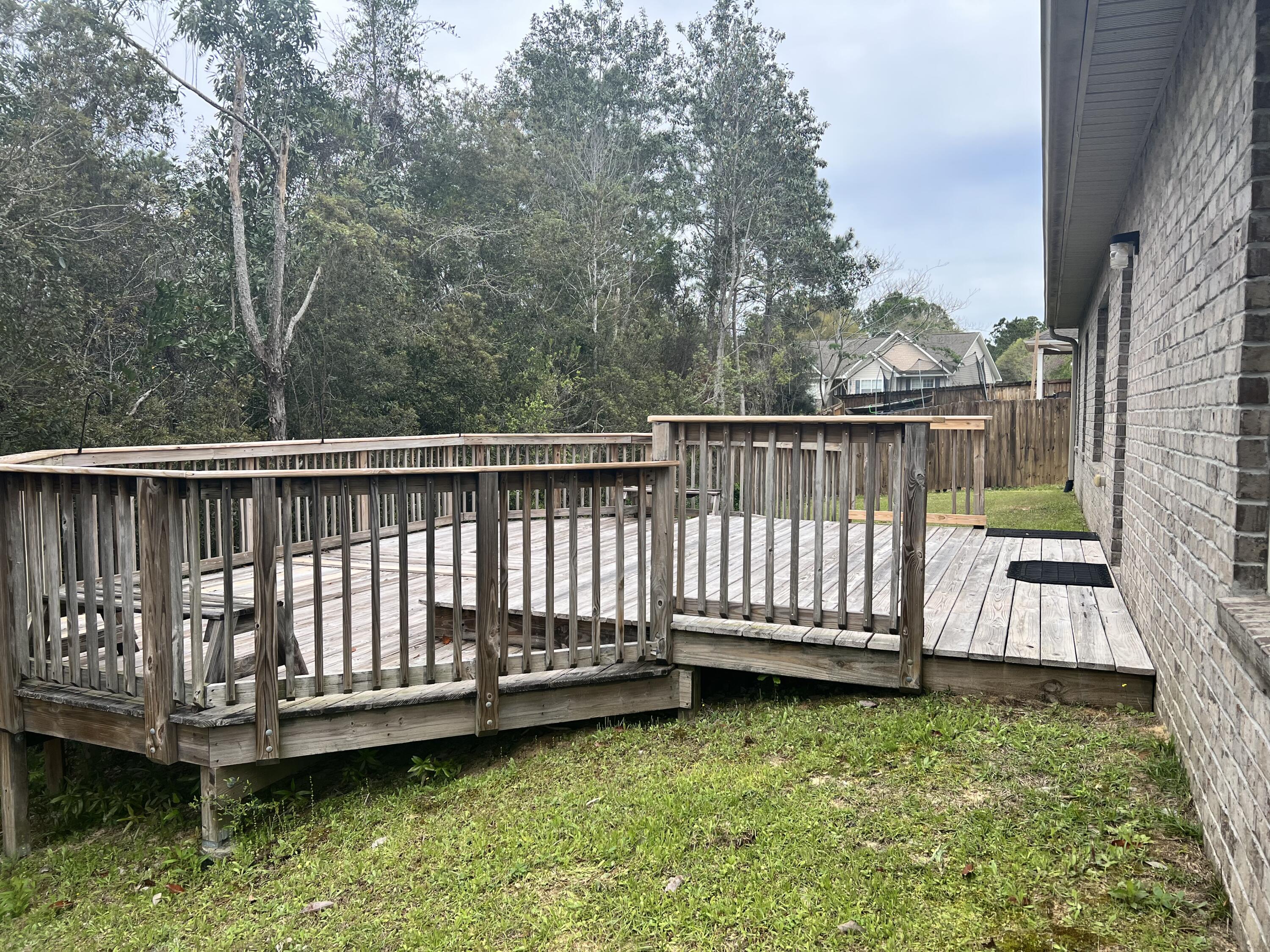 ROLLING RIDGE - Residential Lease