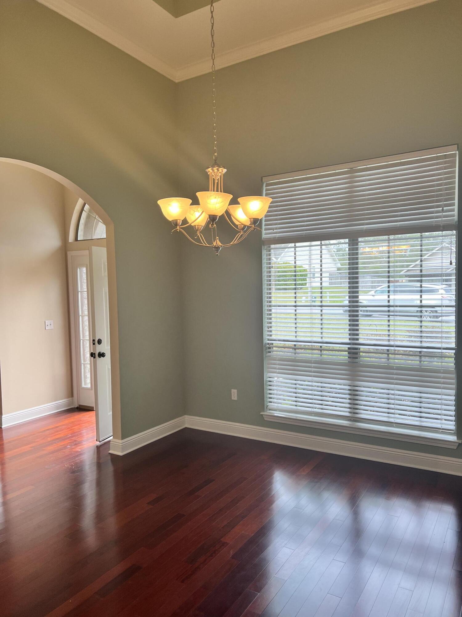 ROLLING RIDGE - Residential Lease