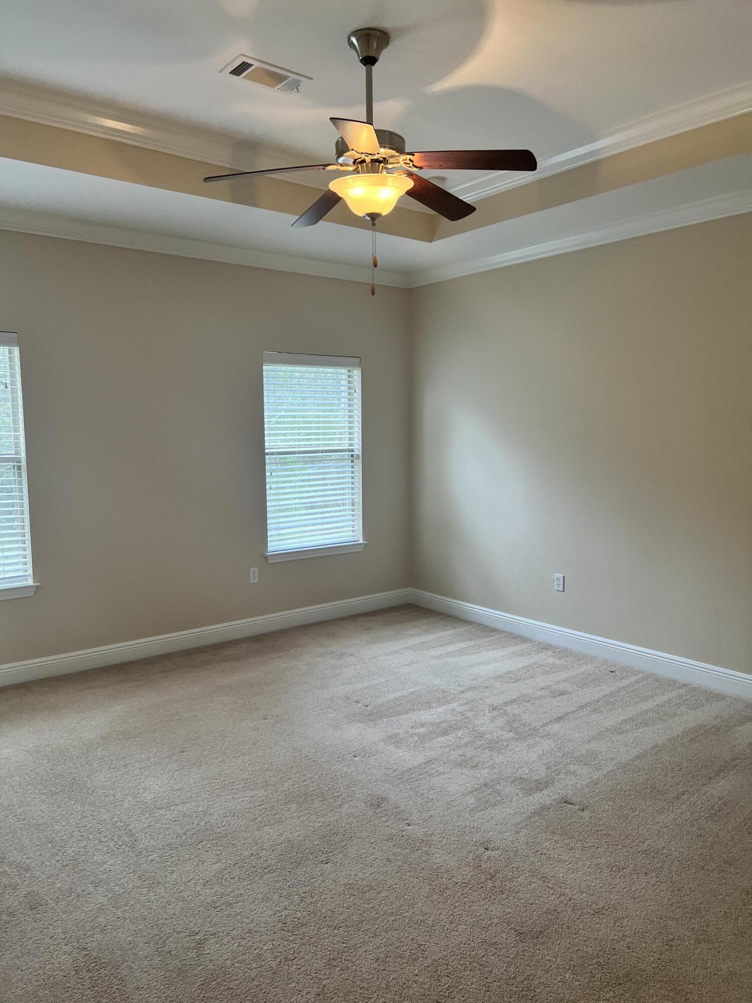 ROLLING RIDGE - Residential Lease