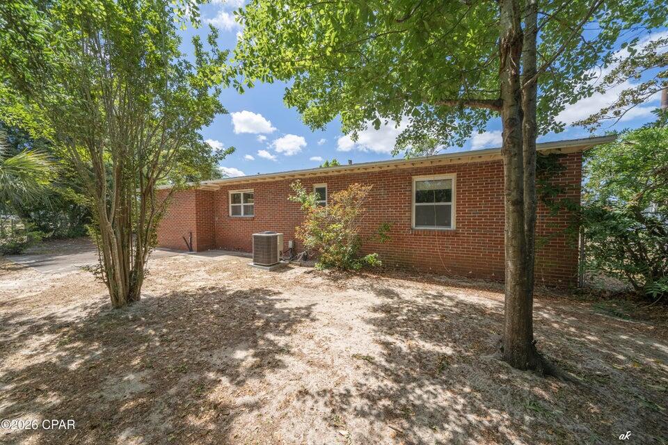 EDGEWOOD - Residential