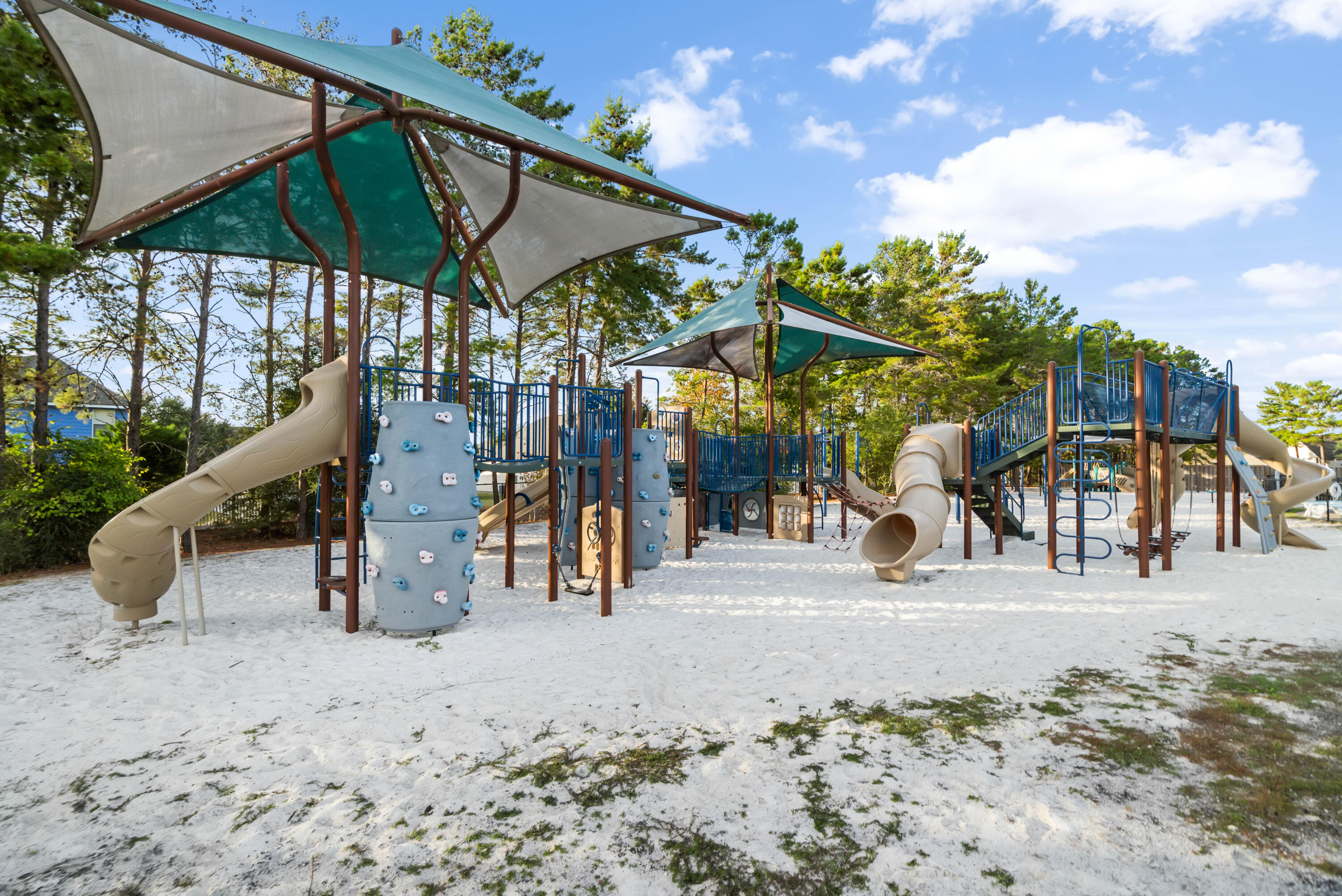 Hammock Bay - Residential