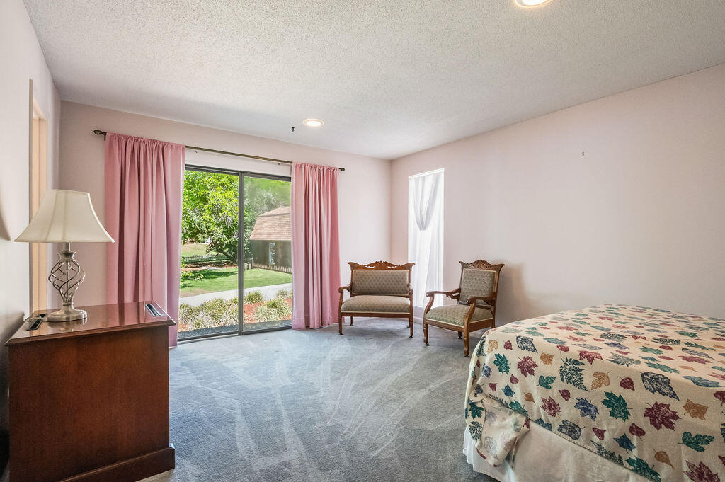 ROCKY BAYOU COUNTRY CLUB ESTATES 5 - Residential