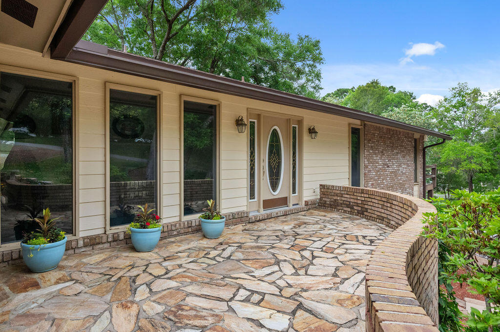 ROCKY BAYOU COUNTRY CLUB ESTATES 5 - Residential
