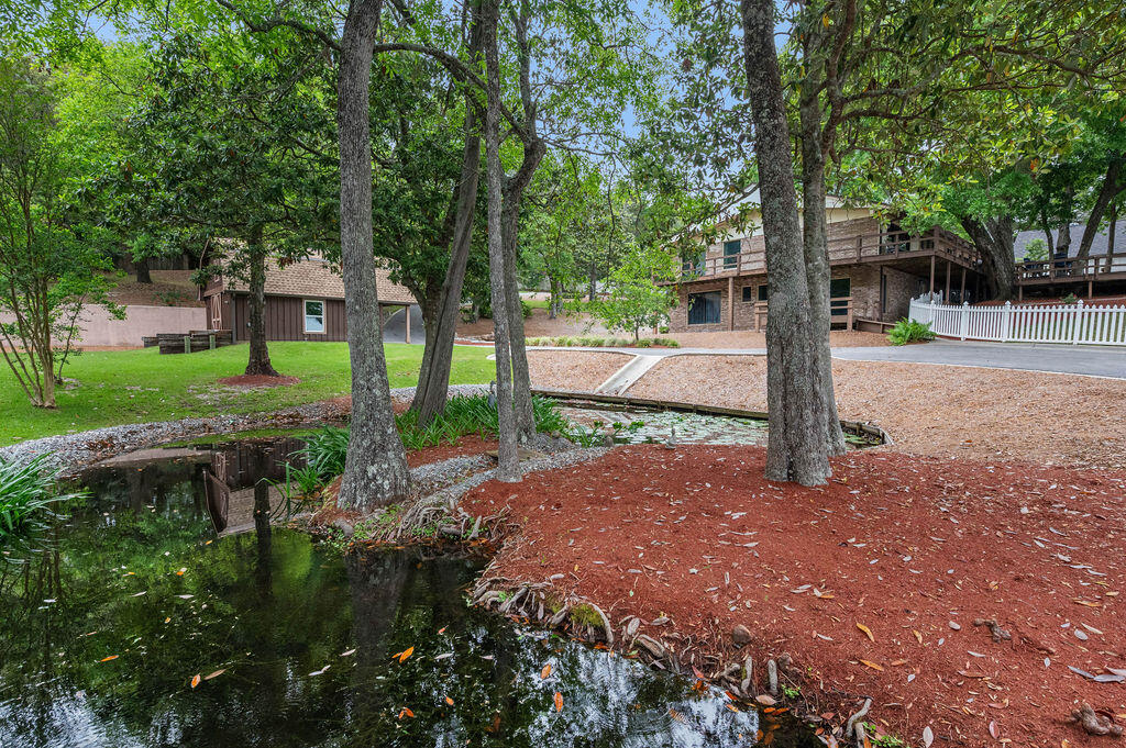 ROCKY BAYOU COUNTRY CLUB ESTATES 5 - Residential