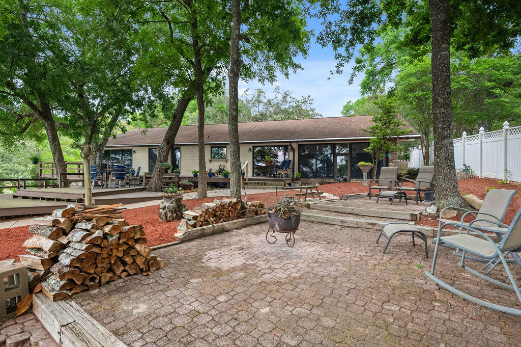 ROCKY BAYOU COUNTRY CLUB ESTATES 5 - Residential