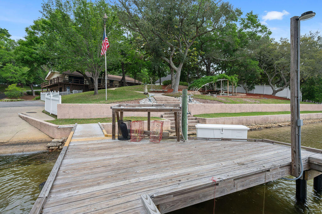 ROCKY BAYOU COUNTRY CLUB ESTATES 5 - Residential