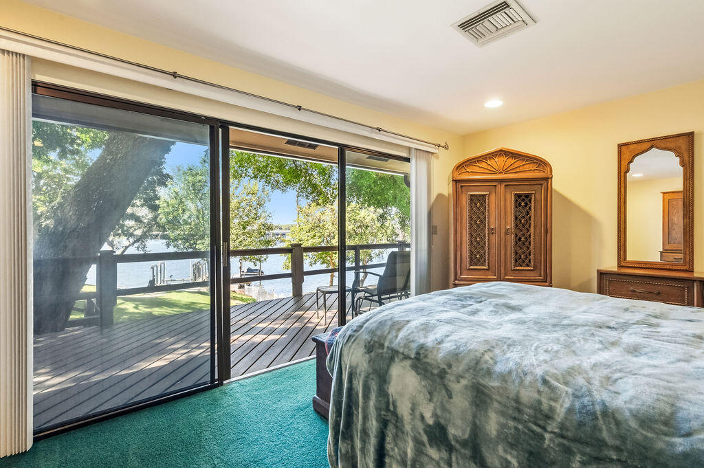 ROCKY BAYOU COUNTRY CLUB ESTATES 5 - Residential