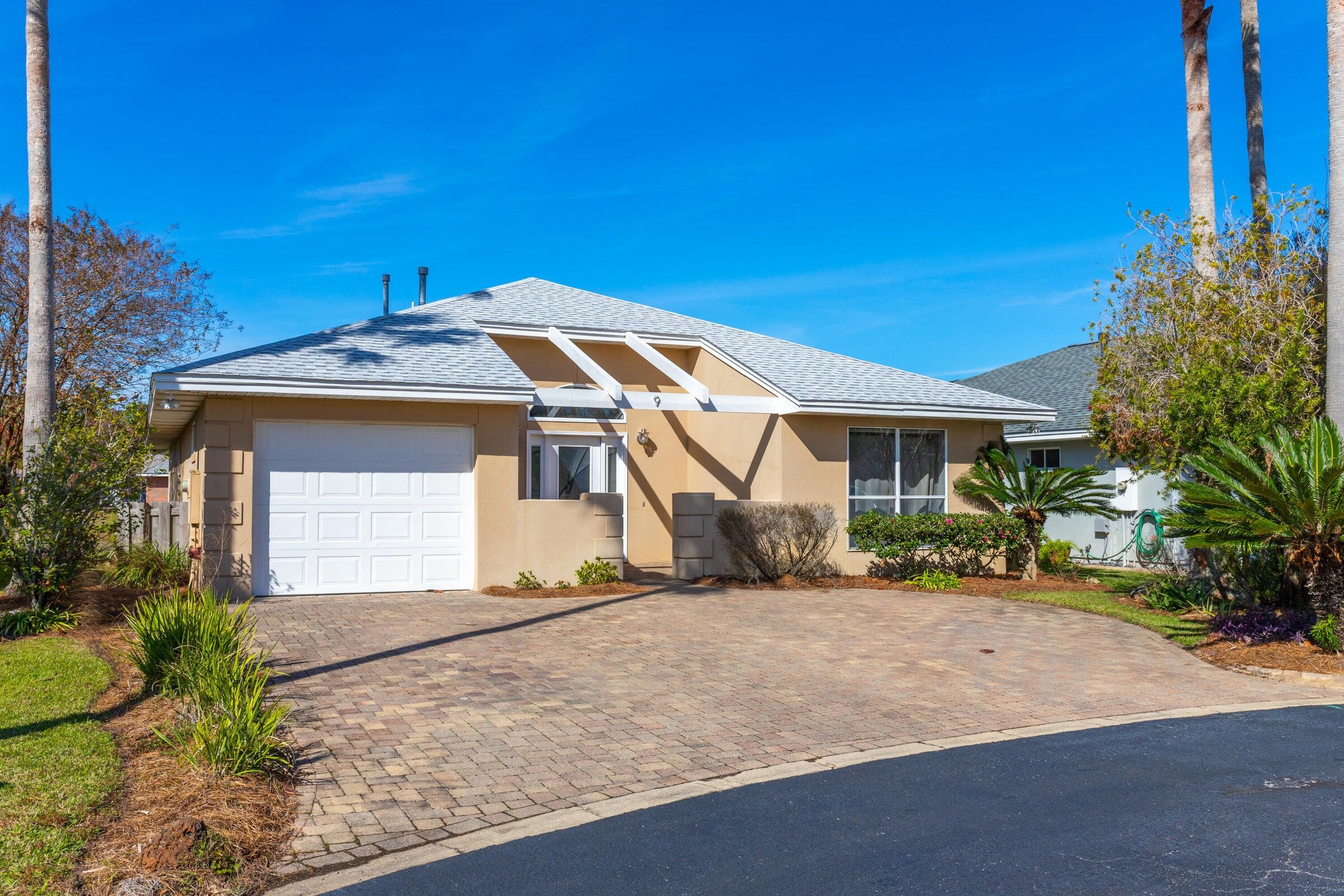 BAYSIDE - Residential