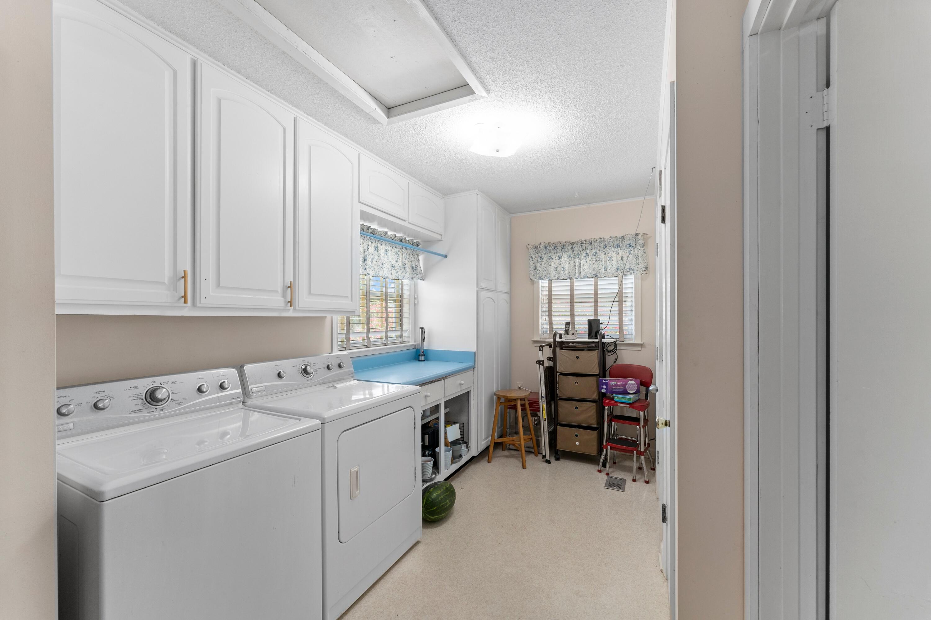 HOLIDAY ISLE - Residential