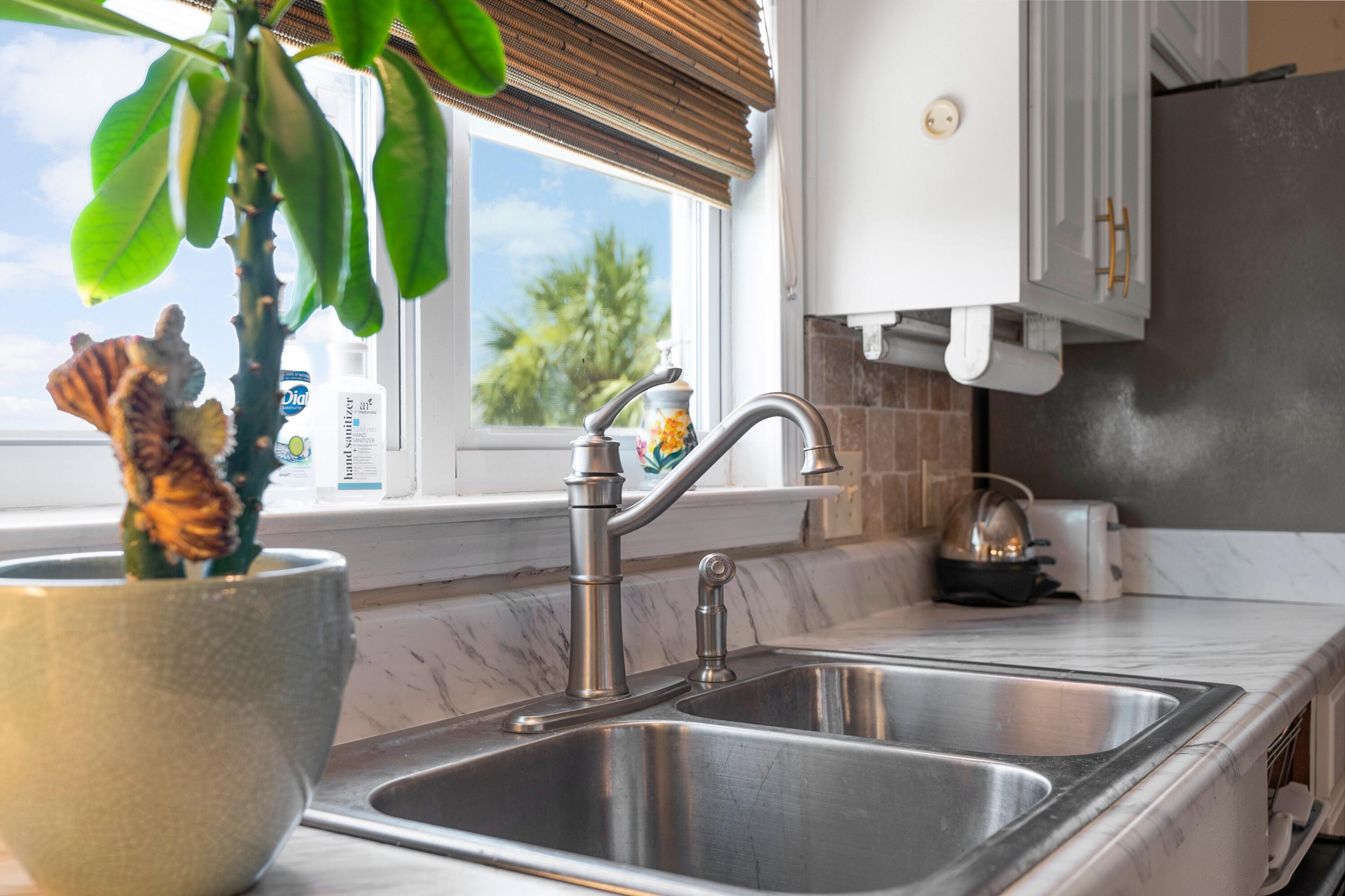 HOLIDAY ISLE - Residential