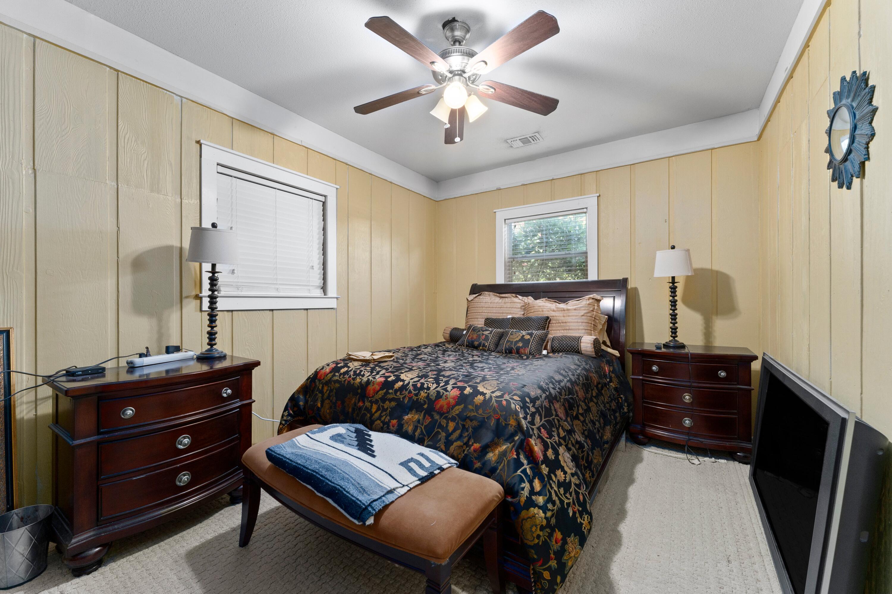 HOLIDAY ISLE - Residential