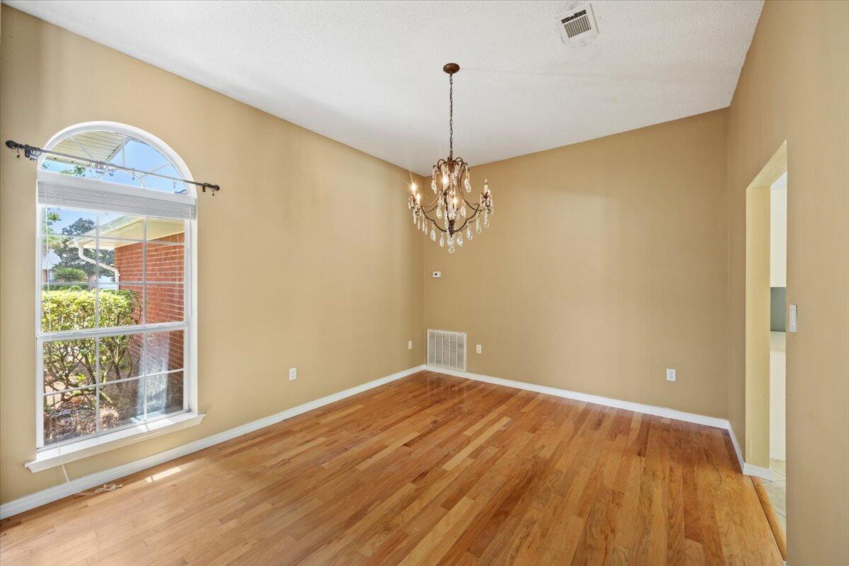 BERKELEY FOREST - Residential