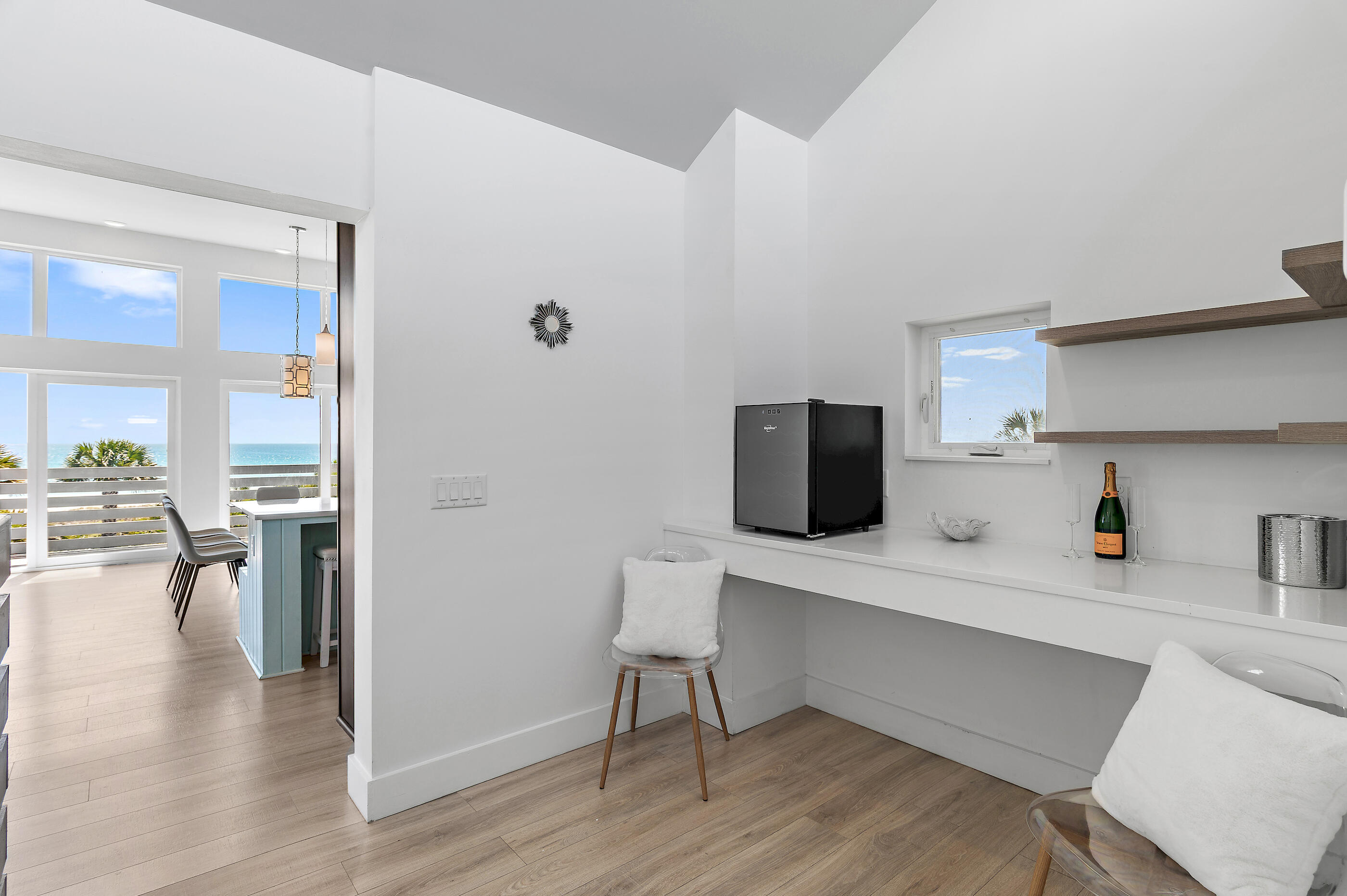 BID-A-WEE S/D - Residential