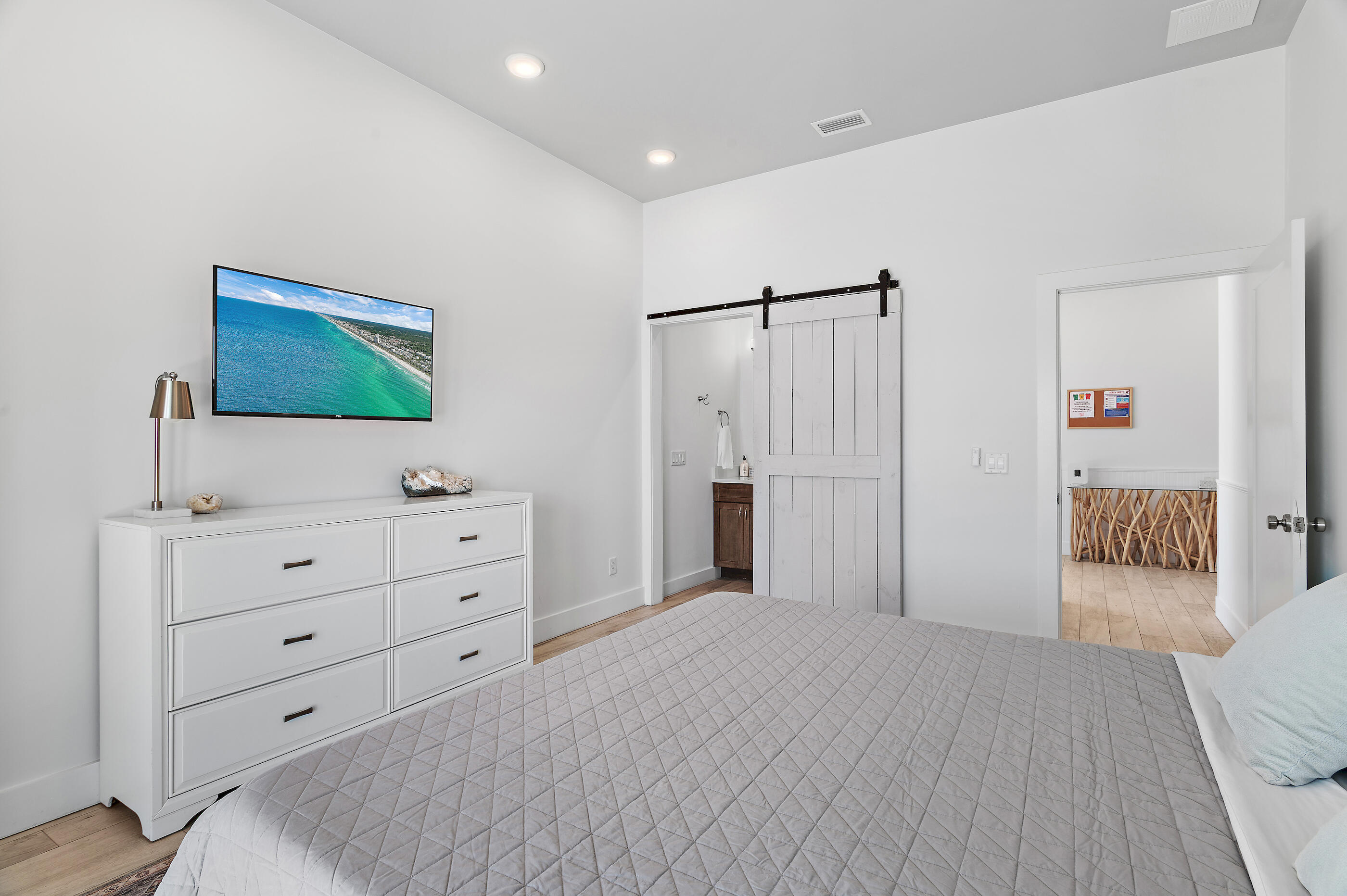 BID-A-WEE S/D - Residential