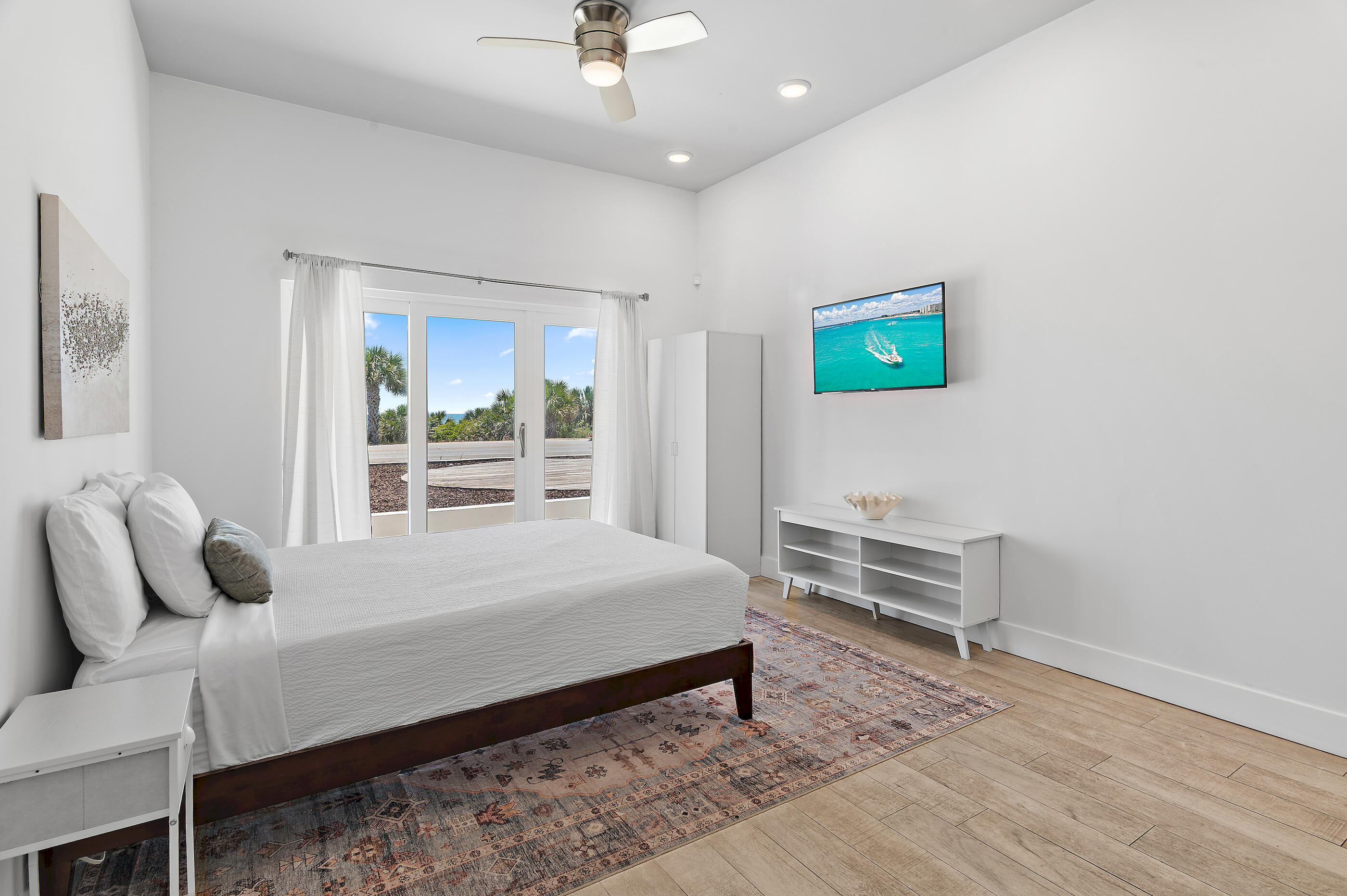 BID-A-WEE S/D - Residential