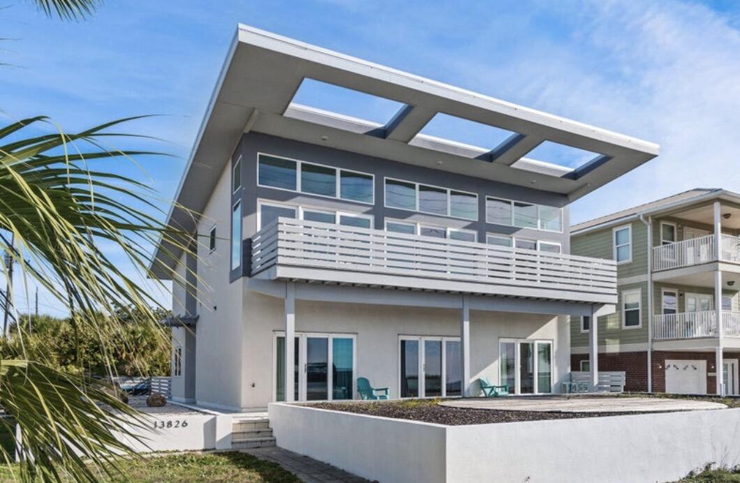 BID-A-WEE S/D - Residential