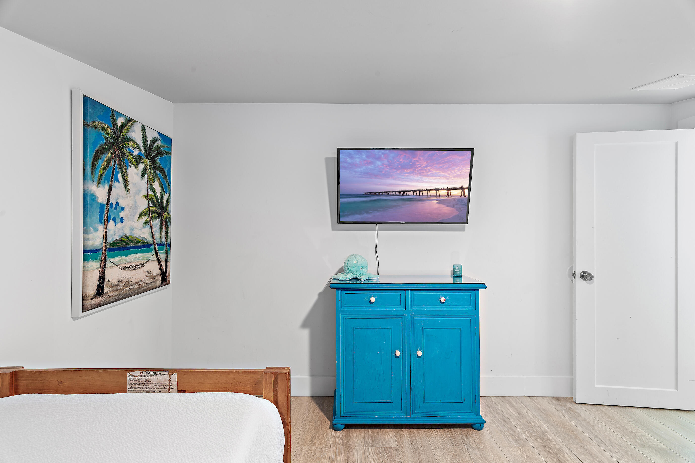 BID-A-WEE S/D - Residential