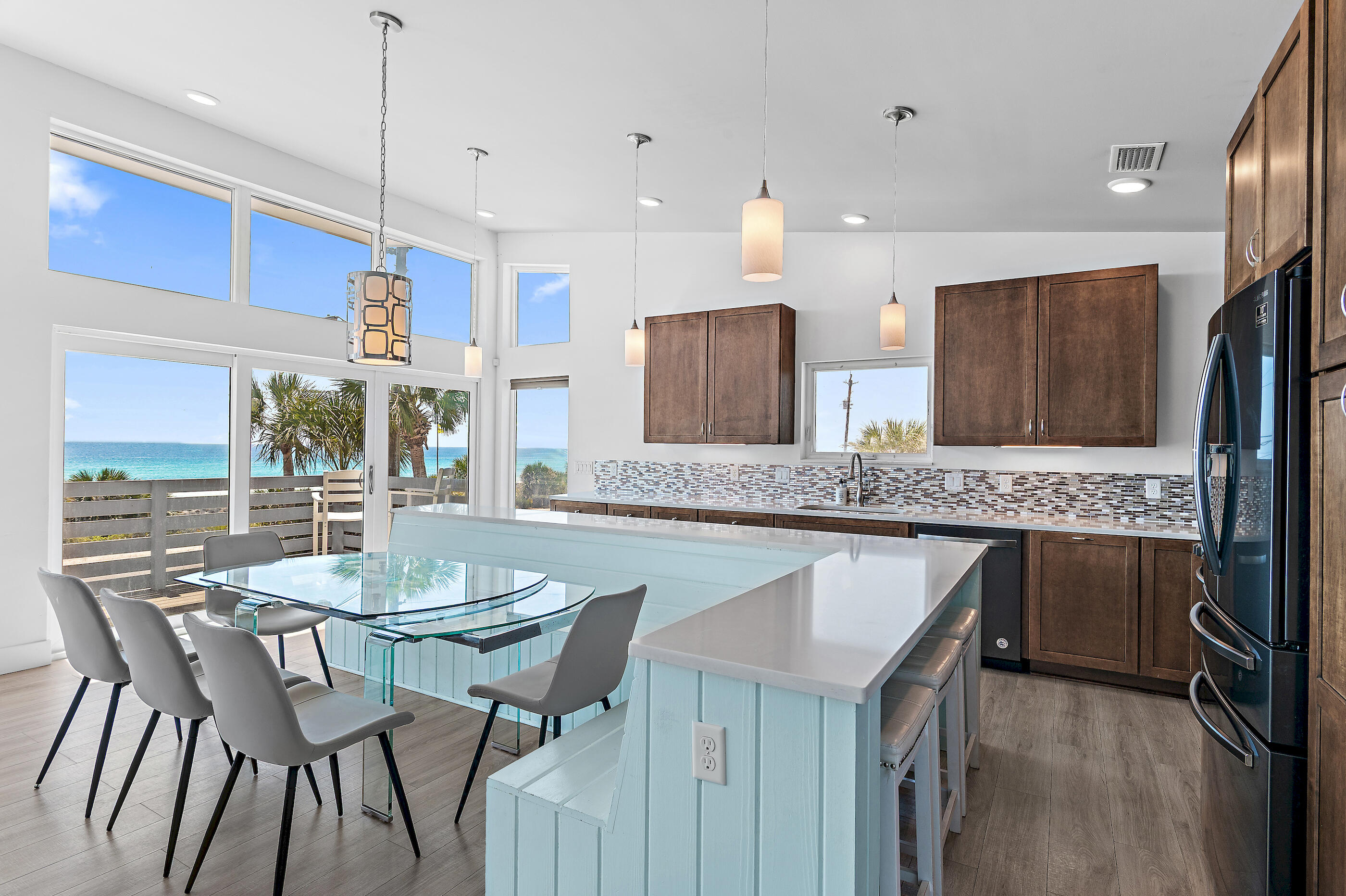 BID-A-WEE S/D - Residential