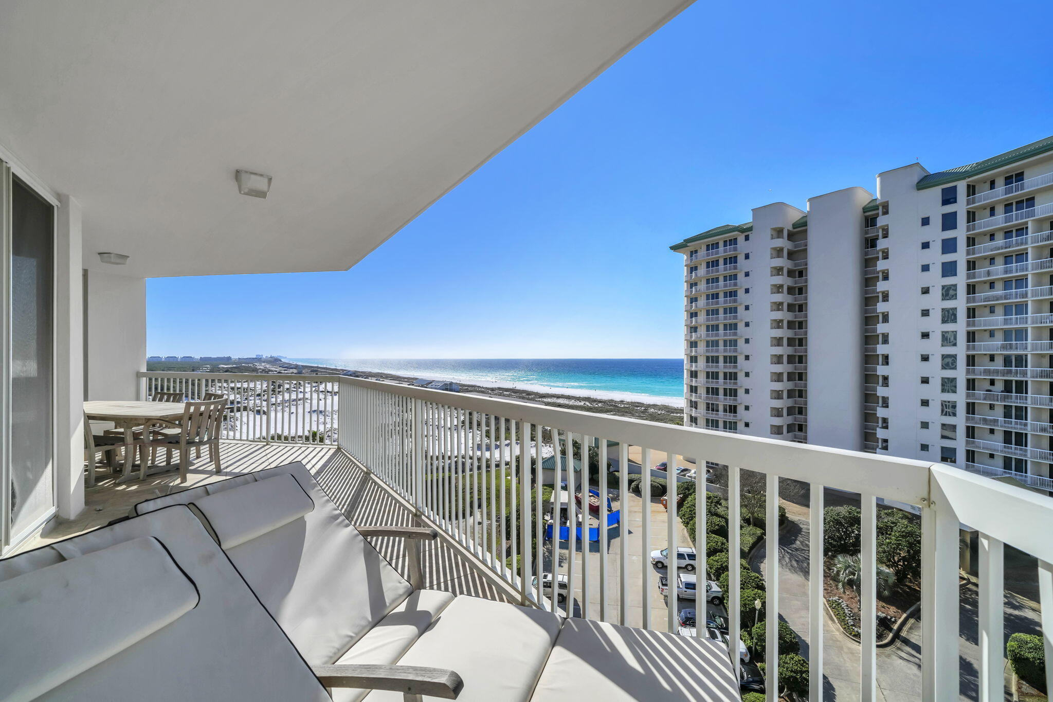 ST. BARTH AT SILVER SHELLS - Residential