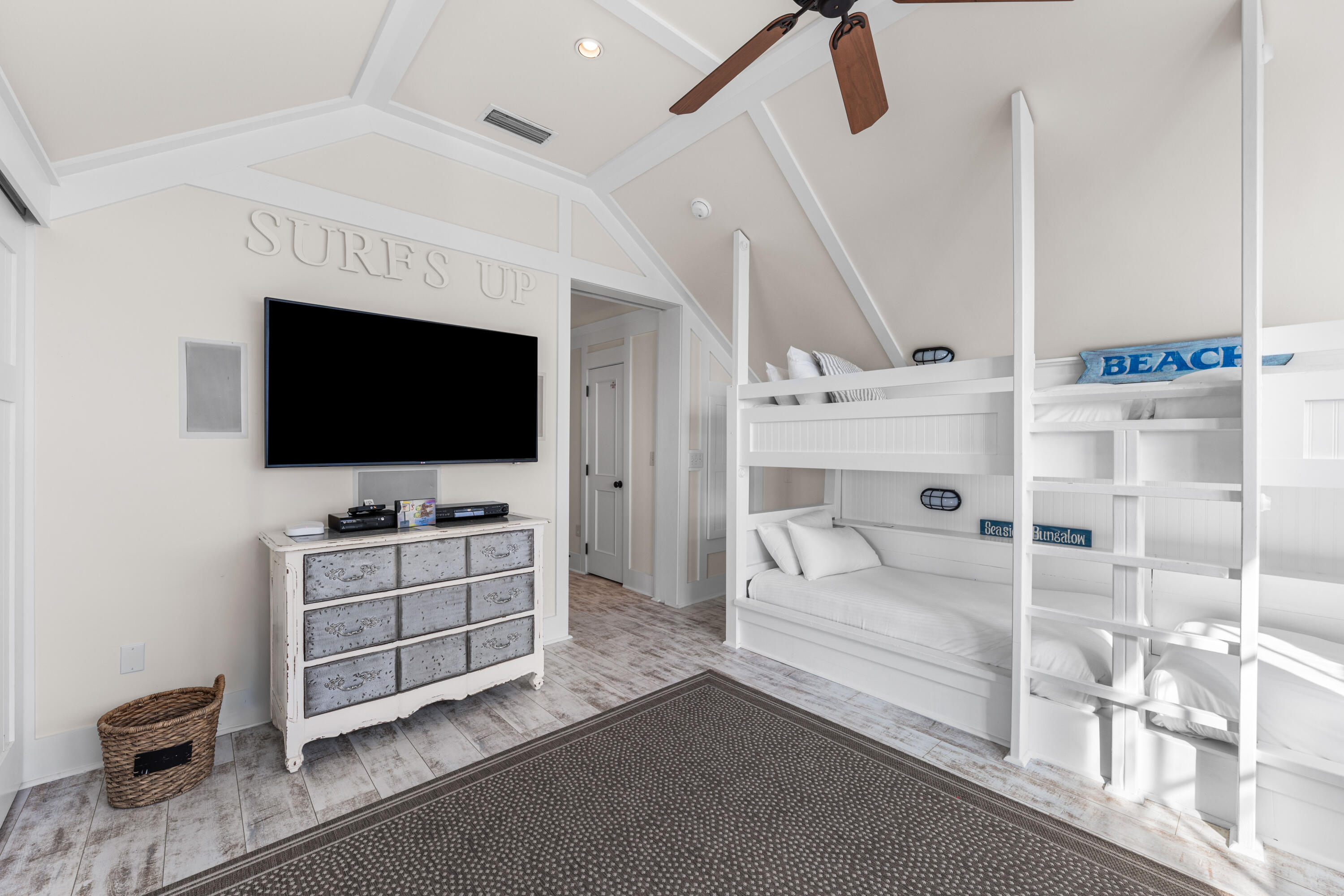 WATERCOLOR - Residential