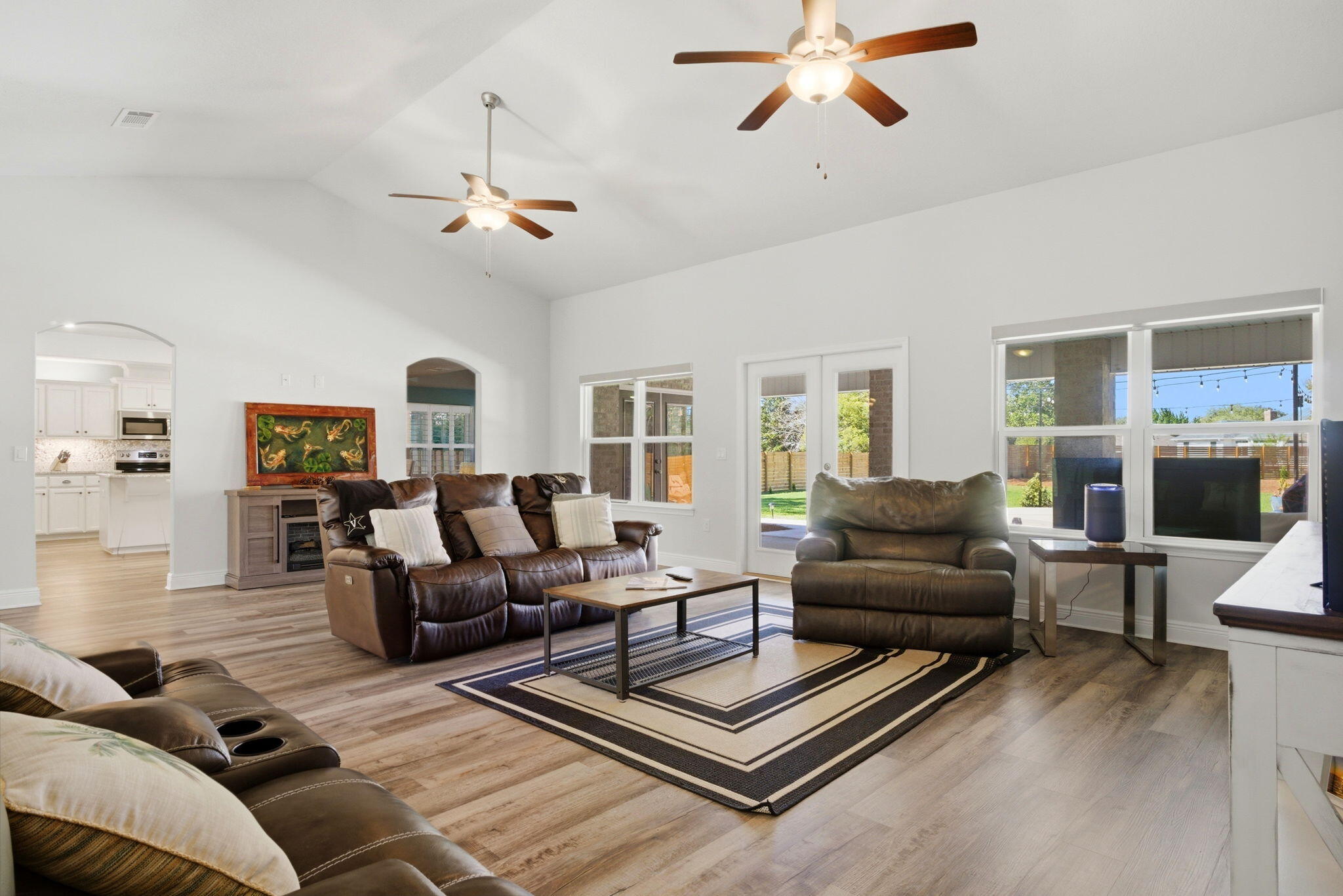 HOLLEY BY THE SEA - Residential