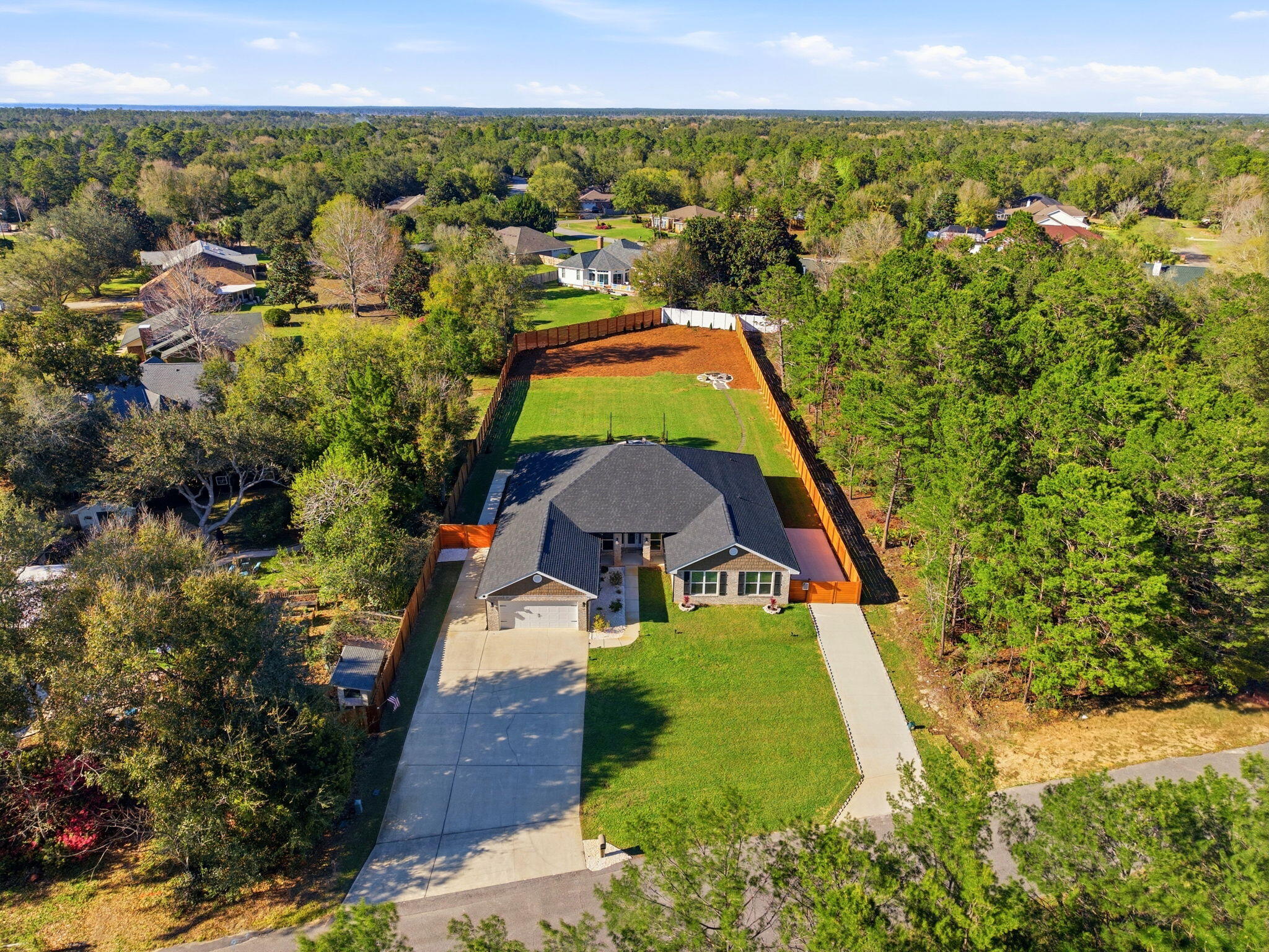 HOLLEY BY THE SEA - Residential