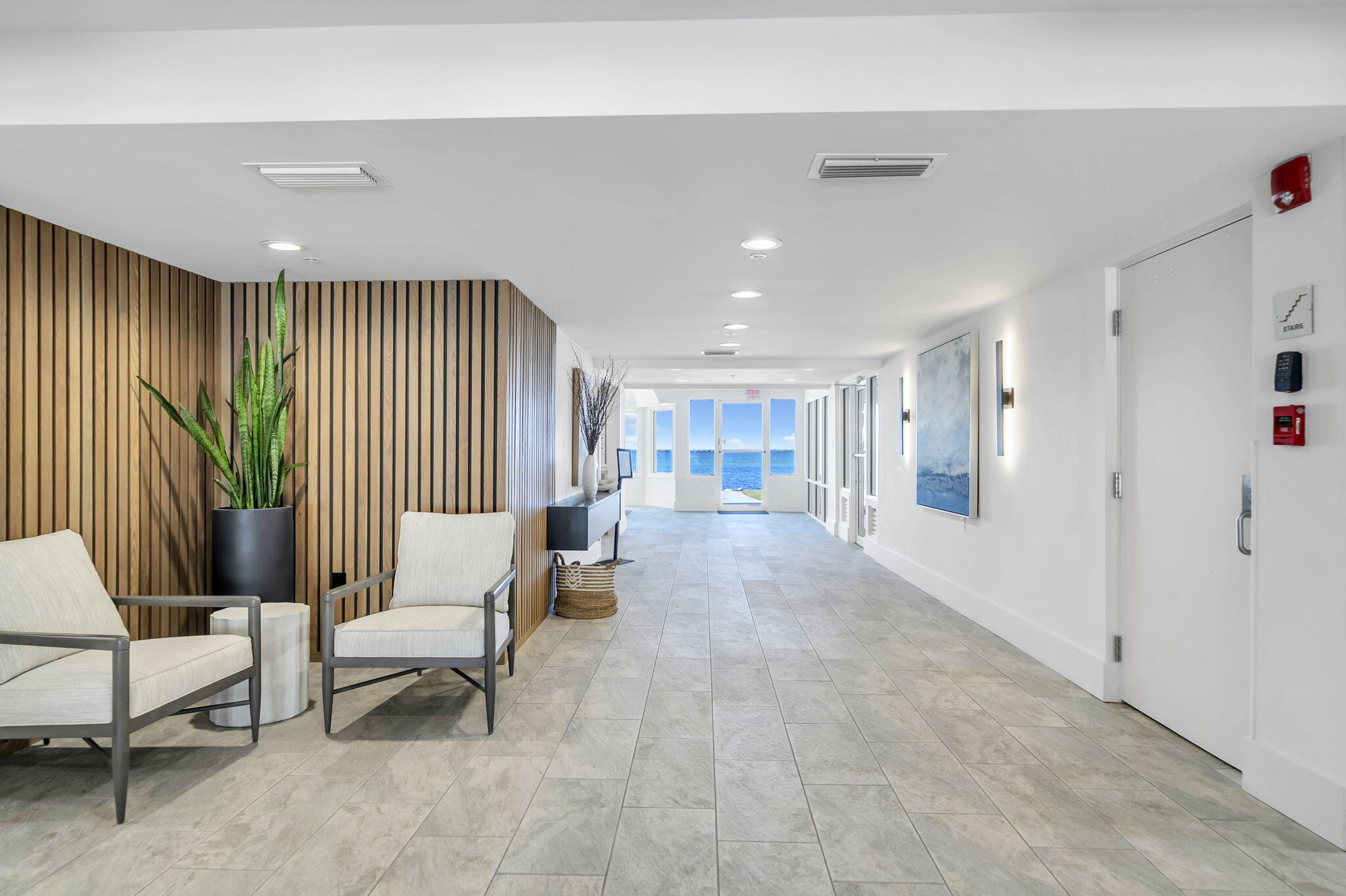 WATERVIEW TOWERS YACHT CLUB - Residential