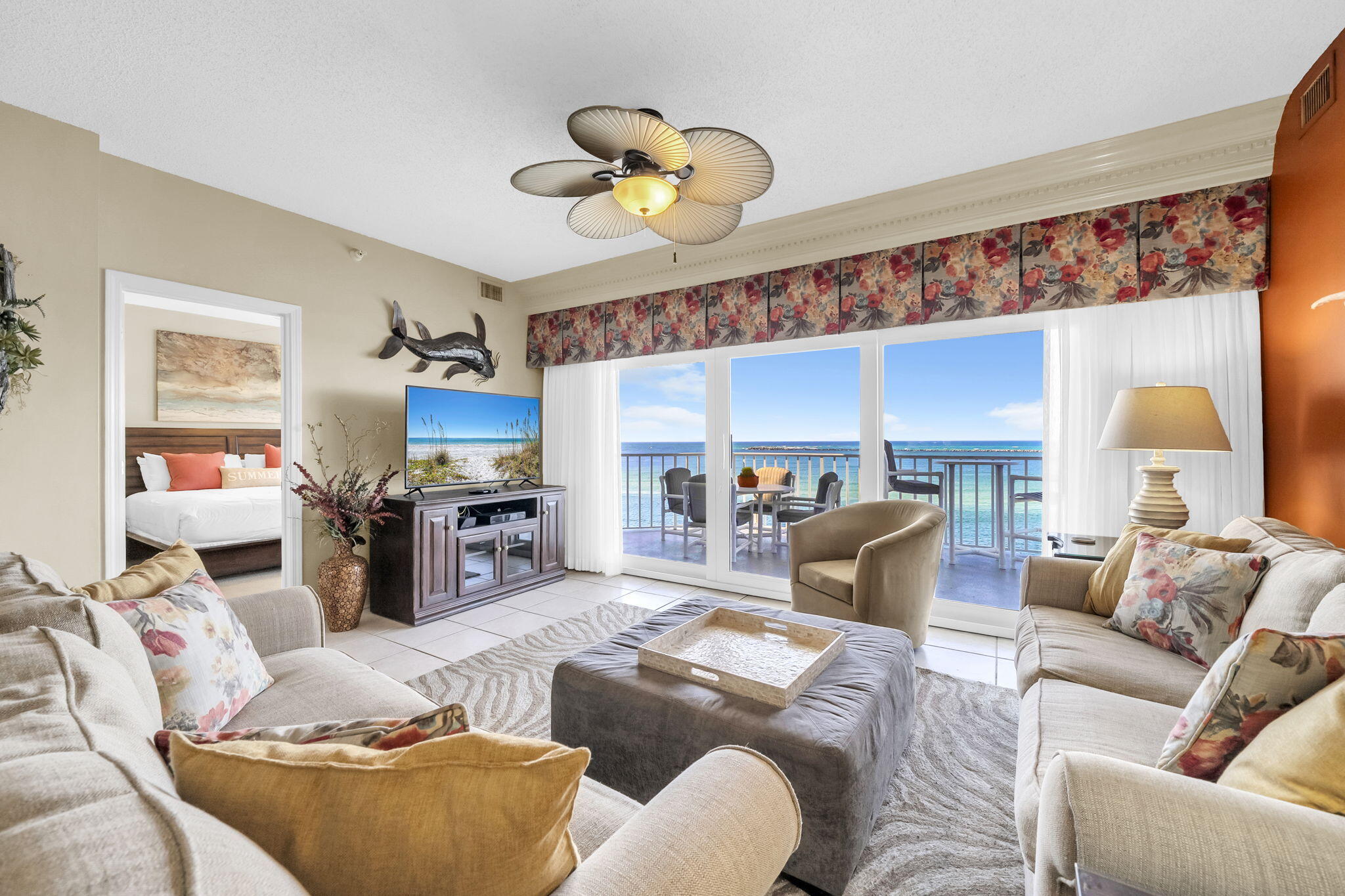 WATERVIEW TOWERS YACHT CLUB - Residential