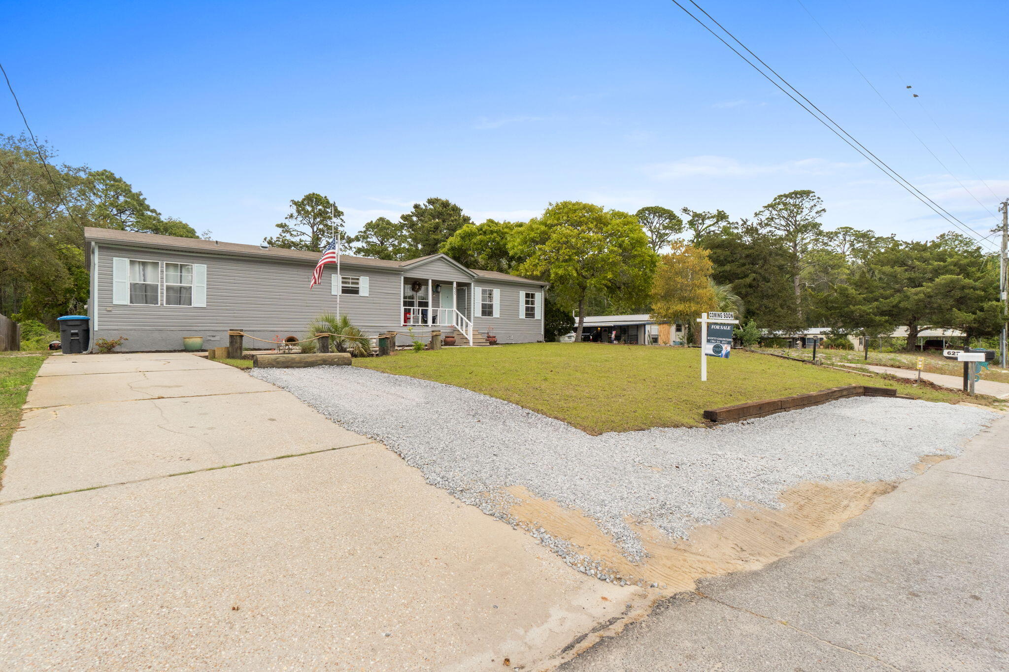 SAND DOLLAR ESTATES - Residential