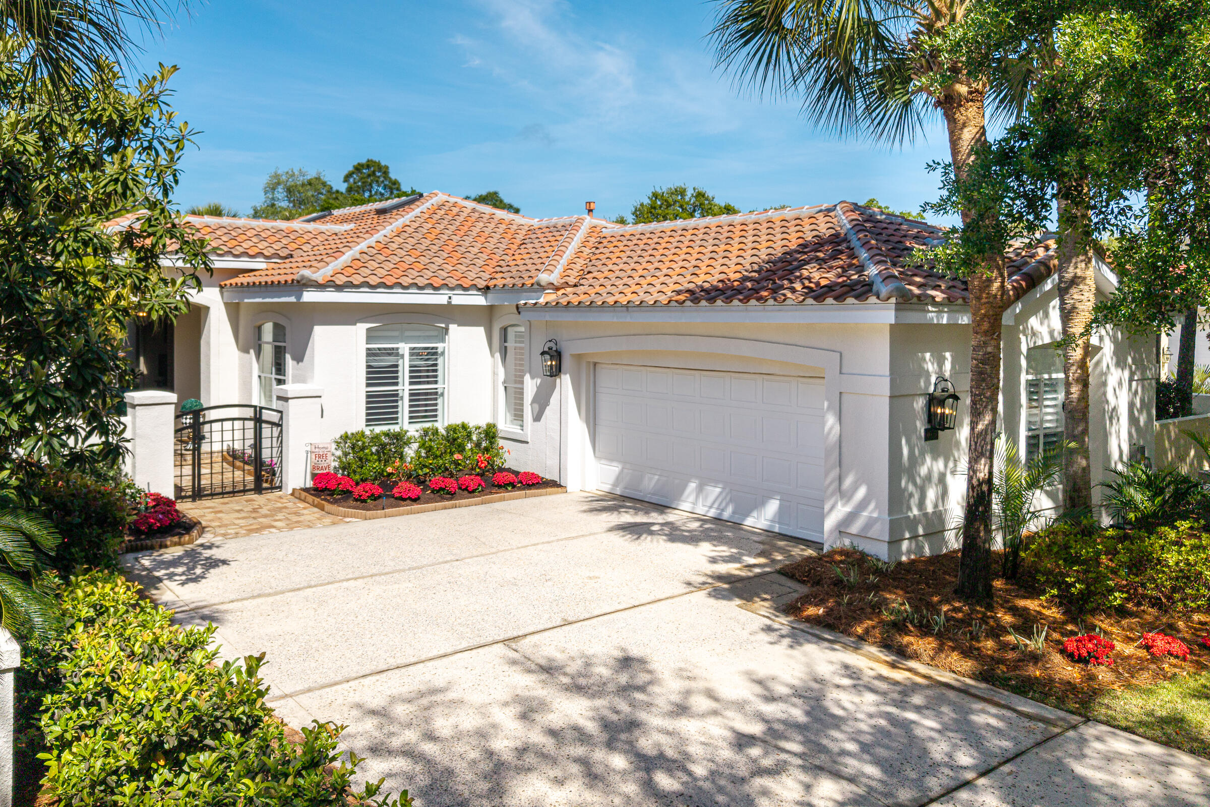 LEGEND CREEK AT SANDESTIN - Residential