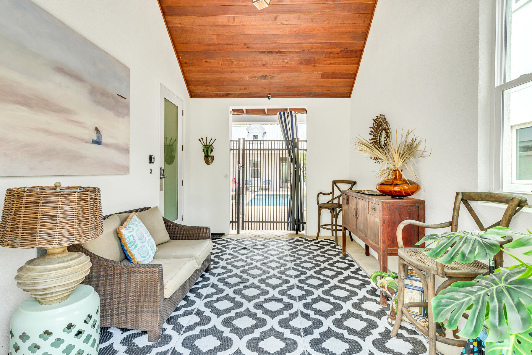 GULF SHORE MANOR - Residential