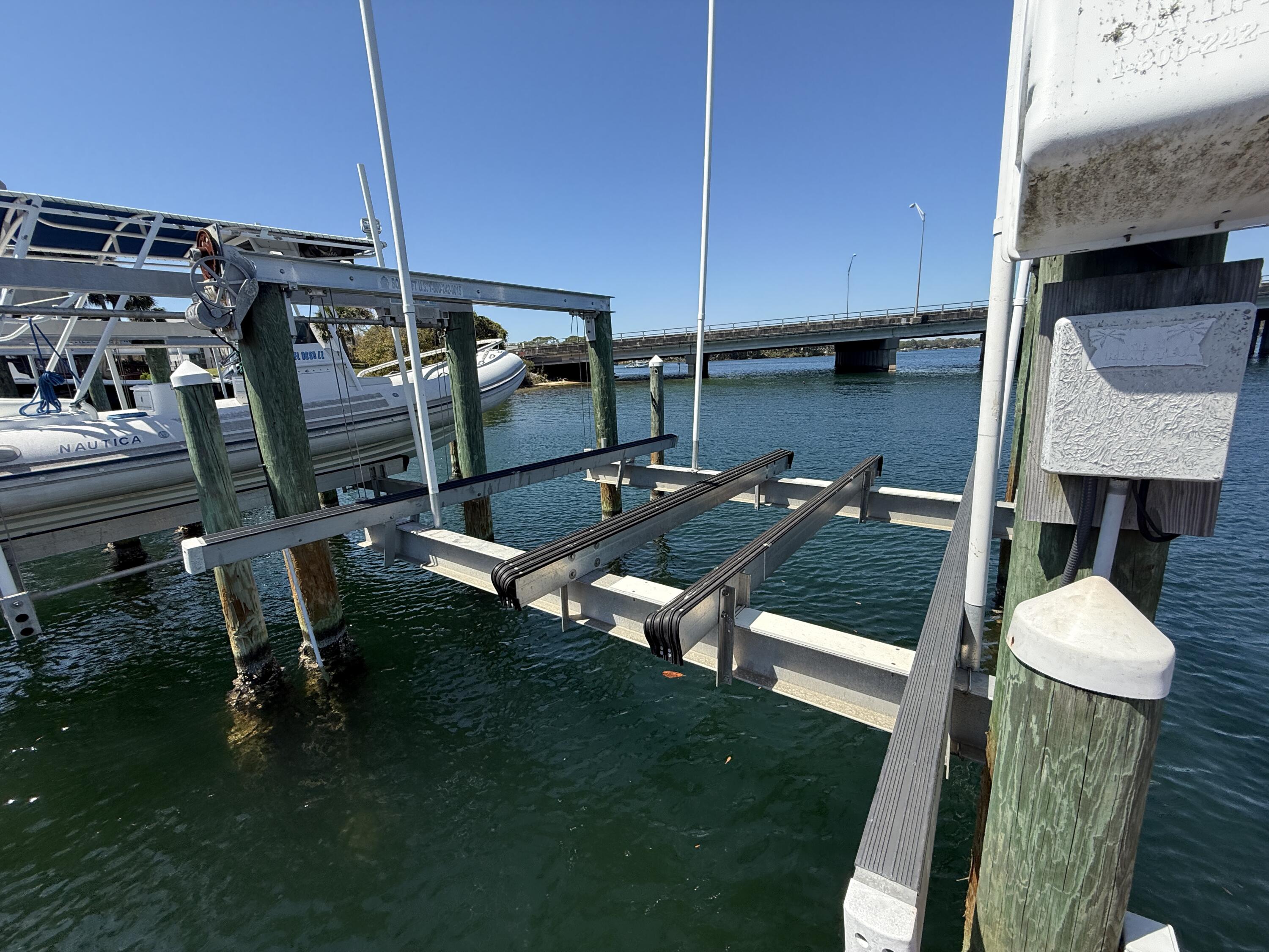 LAGUNA LANDING - Residential Lease