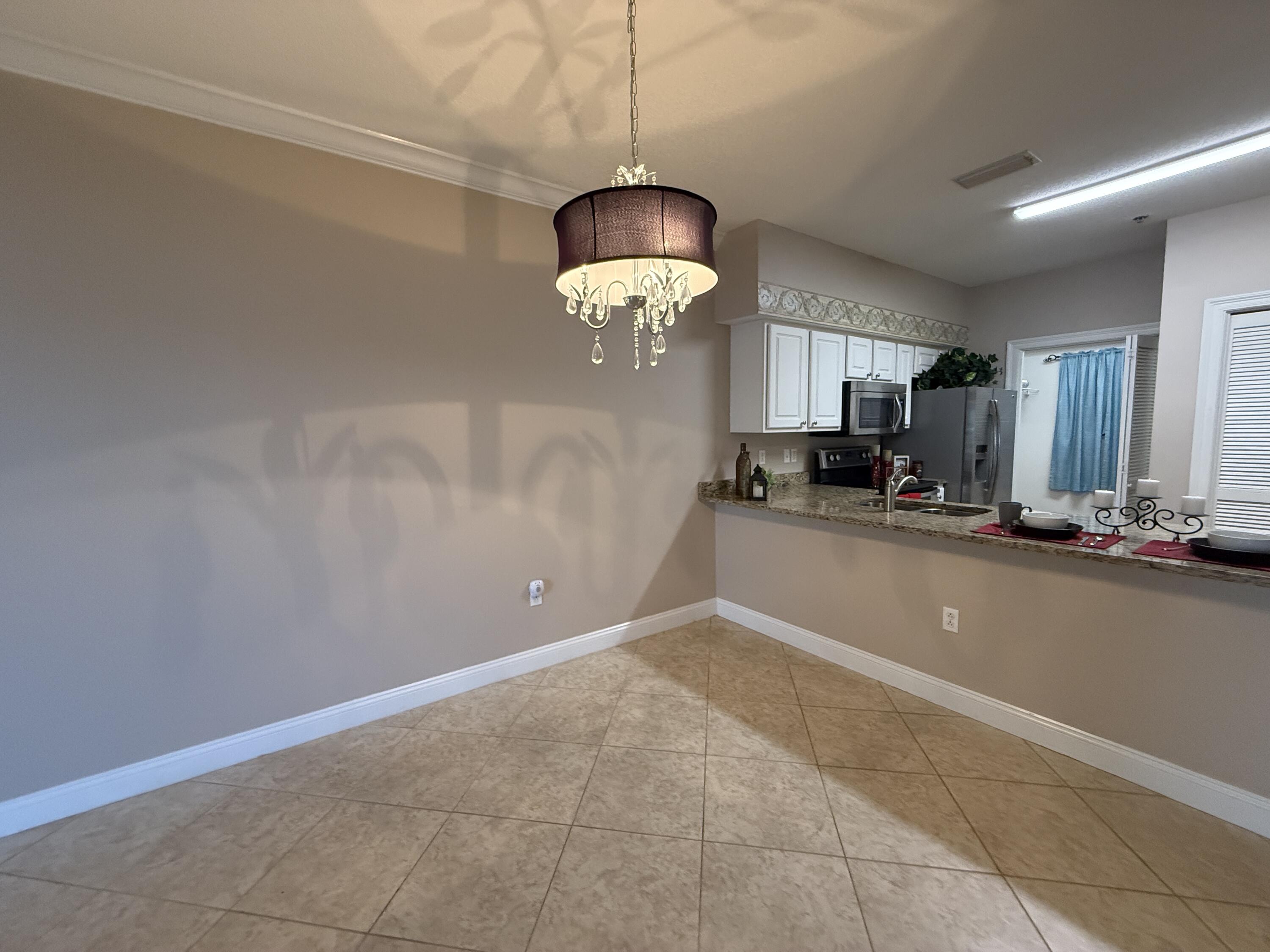 LAGUNA LANDING - Residential Lease