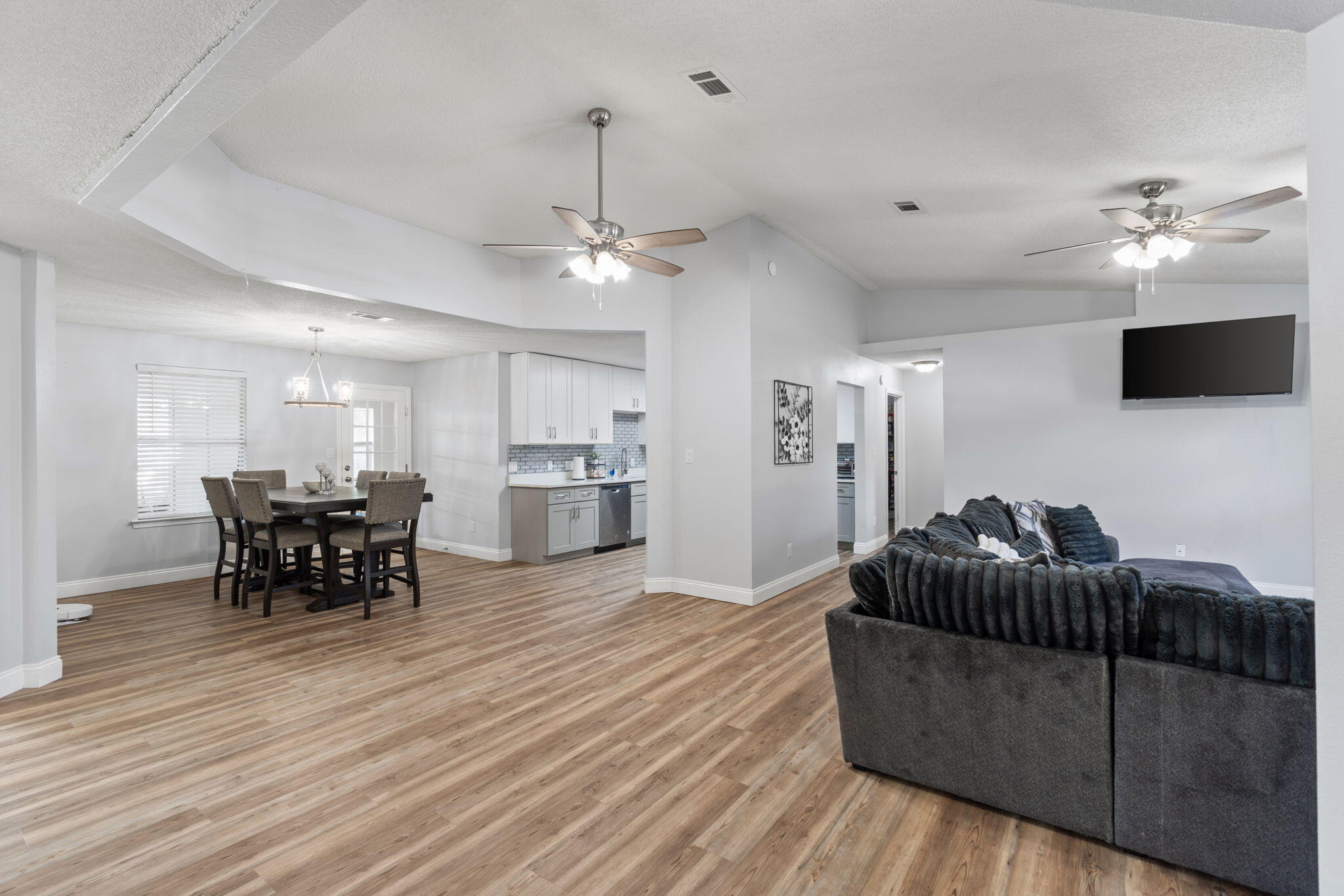 5732 Dove Drive