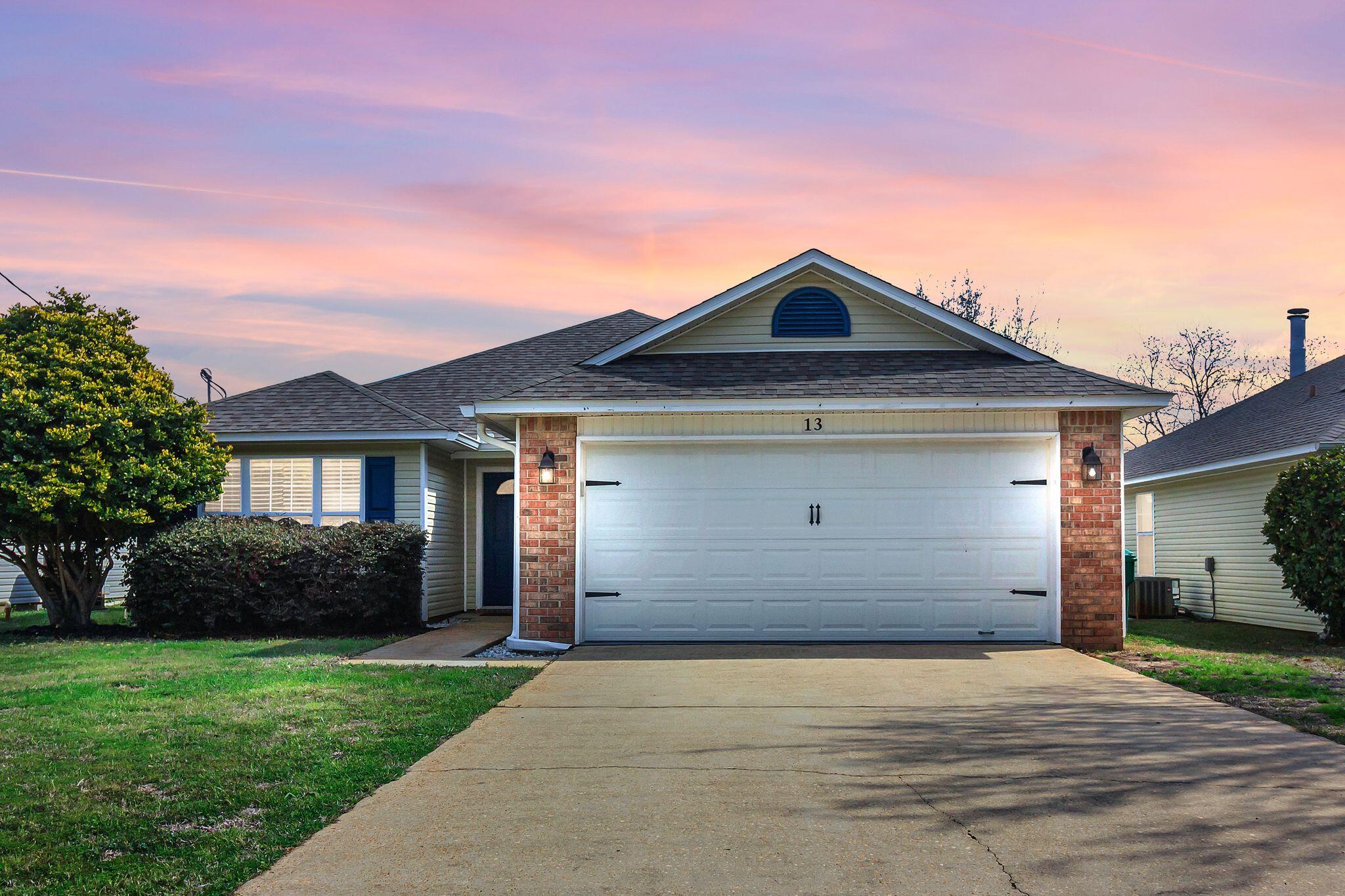 VICTORIA PARK - Residential Lease