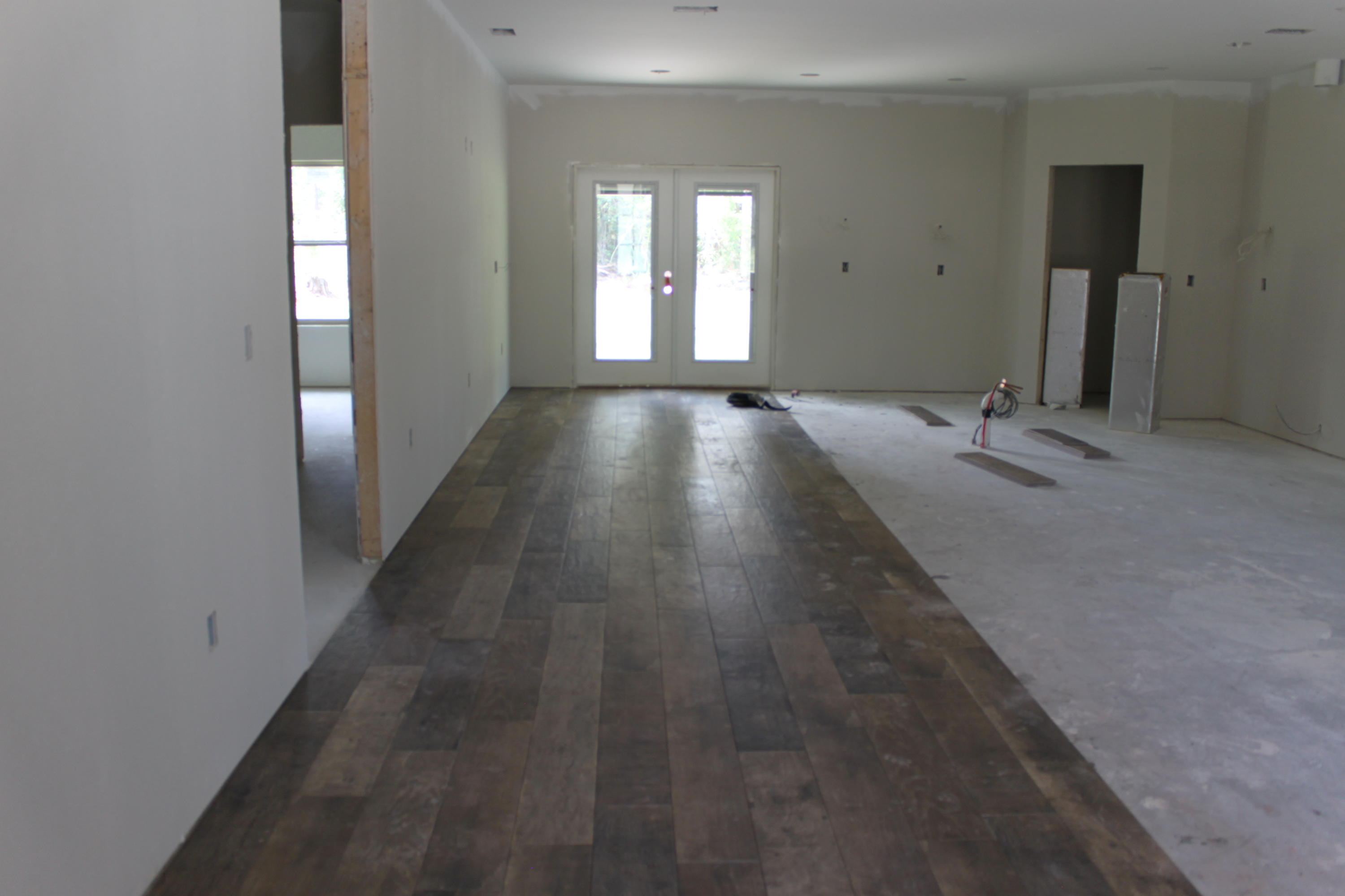 NAVARRE S/D 1ST ADDN - Residential