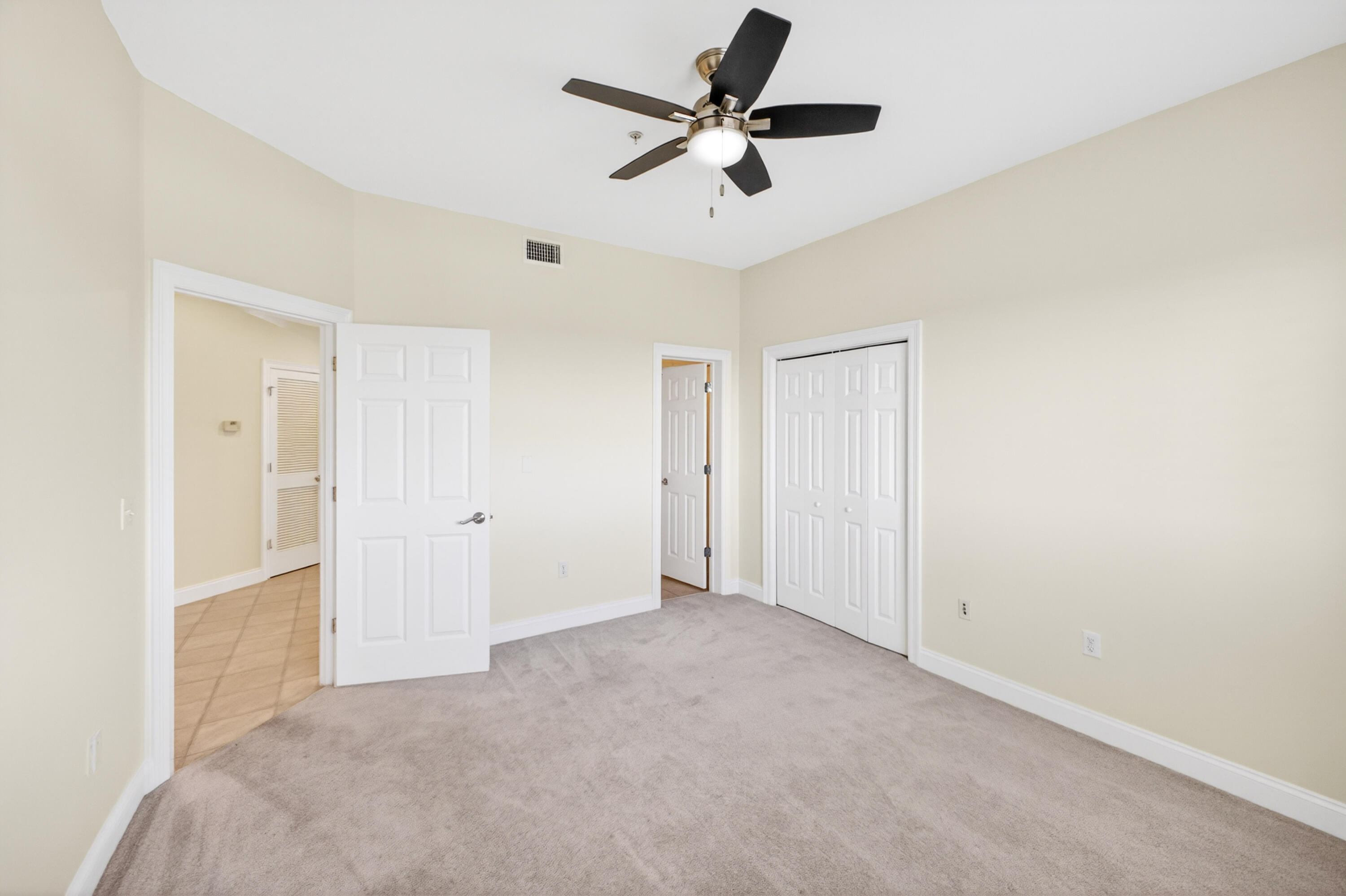 GRAND HARBOR - Residential