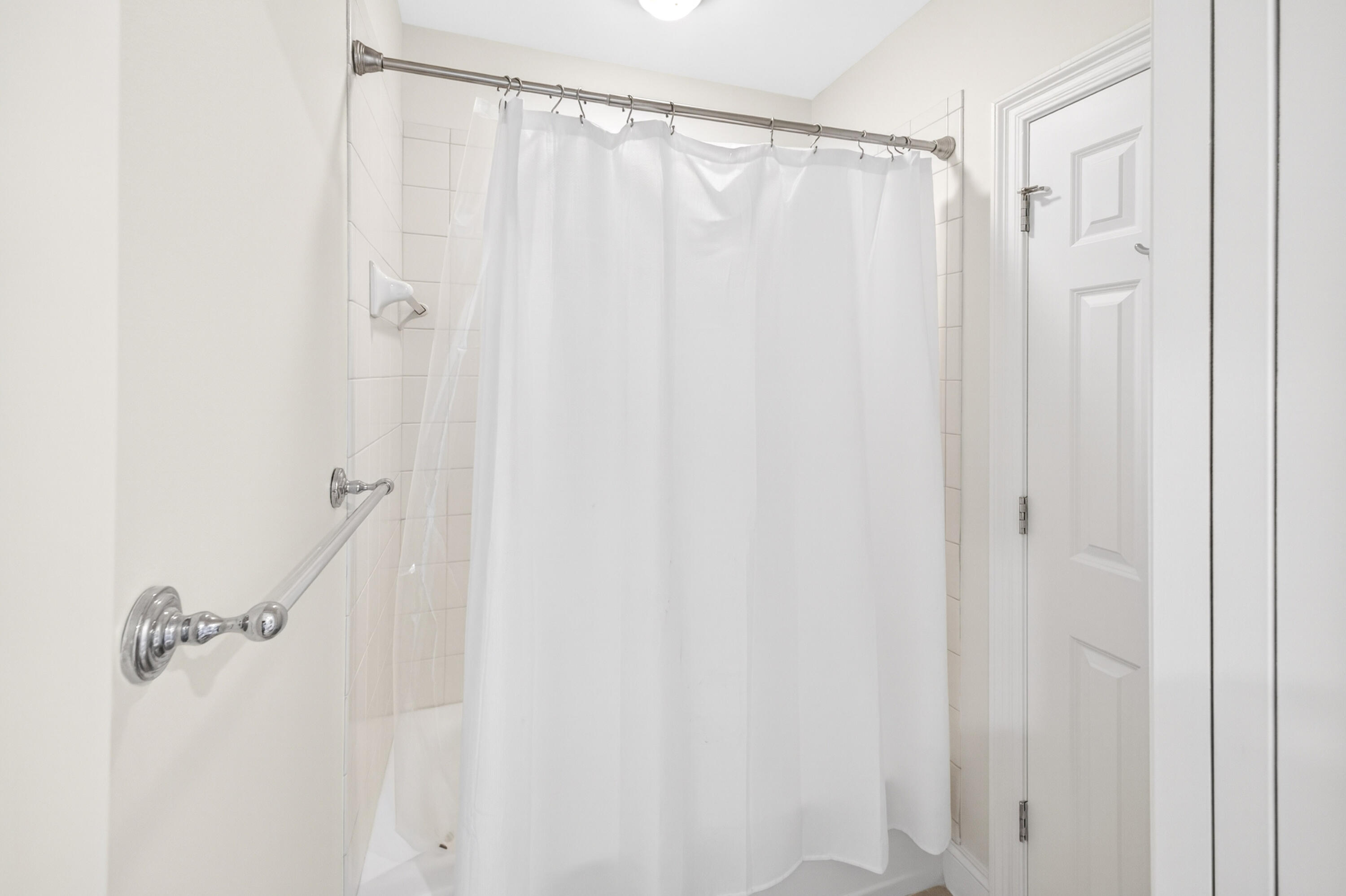 GRAND HARBOR - Residential