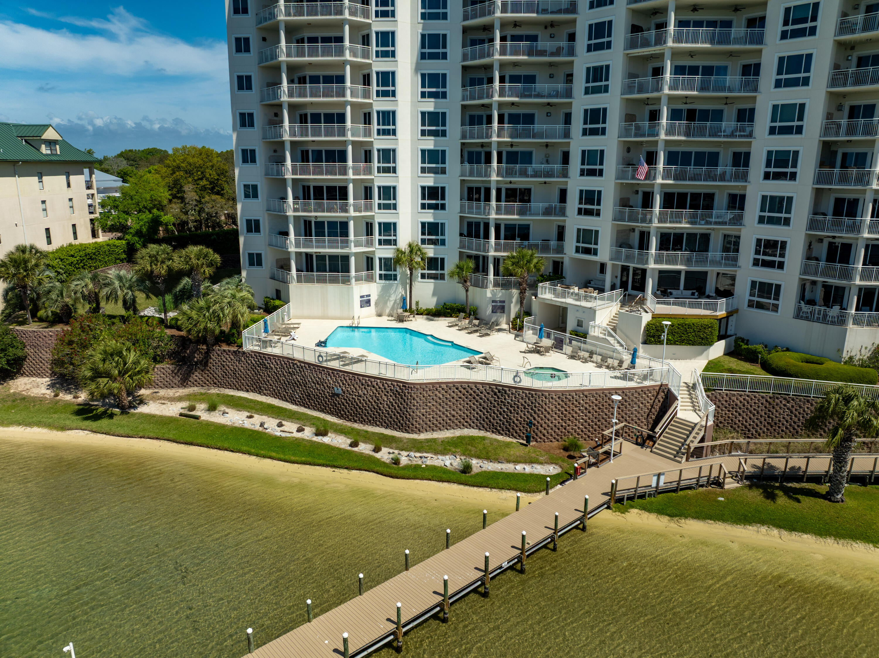 GRAND HARBOR - Residential