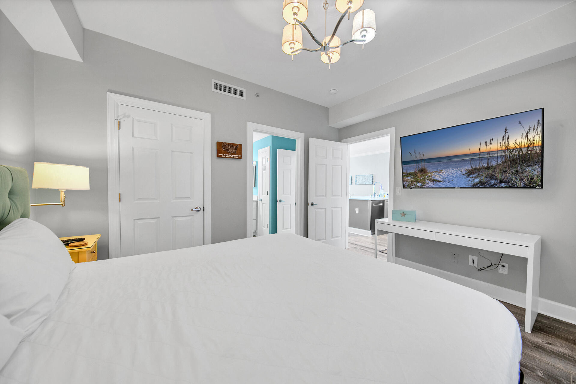 Twin Palms Resort - Residential