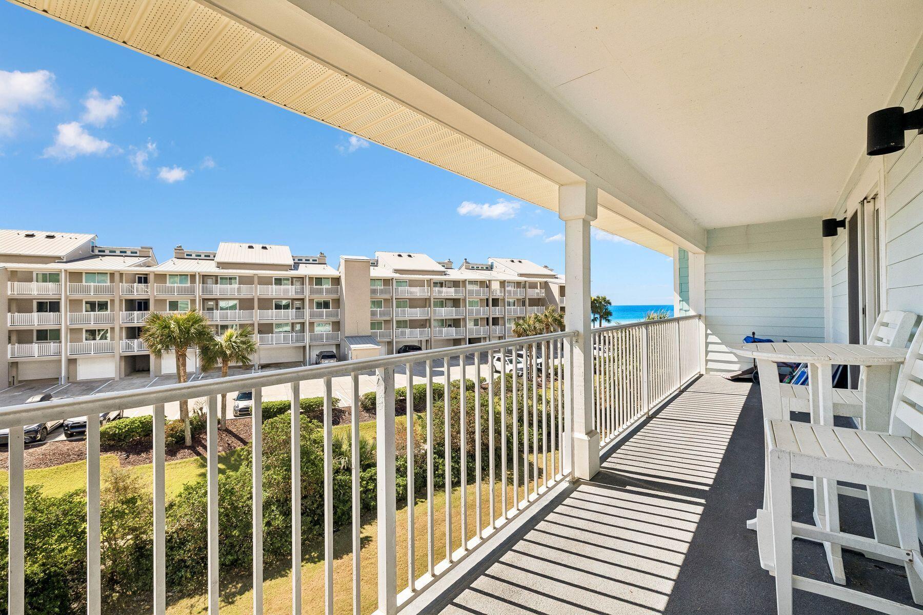 11 Beachside Drive 832