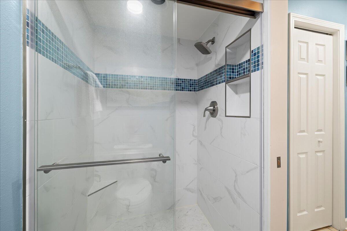 SEASCAPE CONDO GARDEN VILLA - Residential