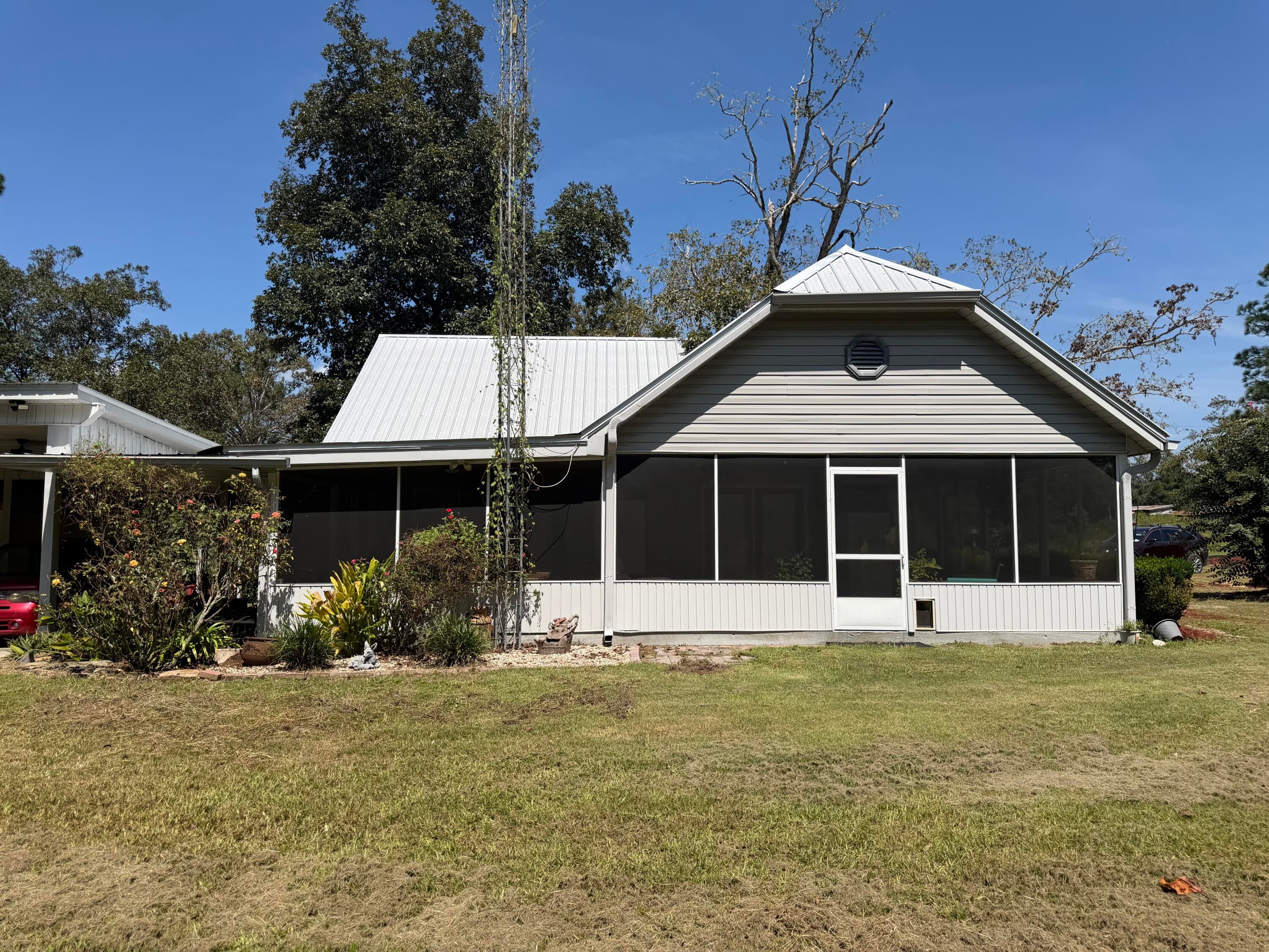 3770 E County Highway 280