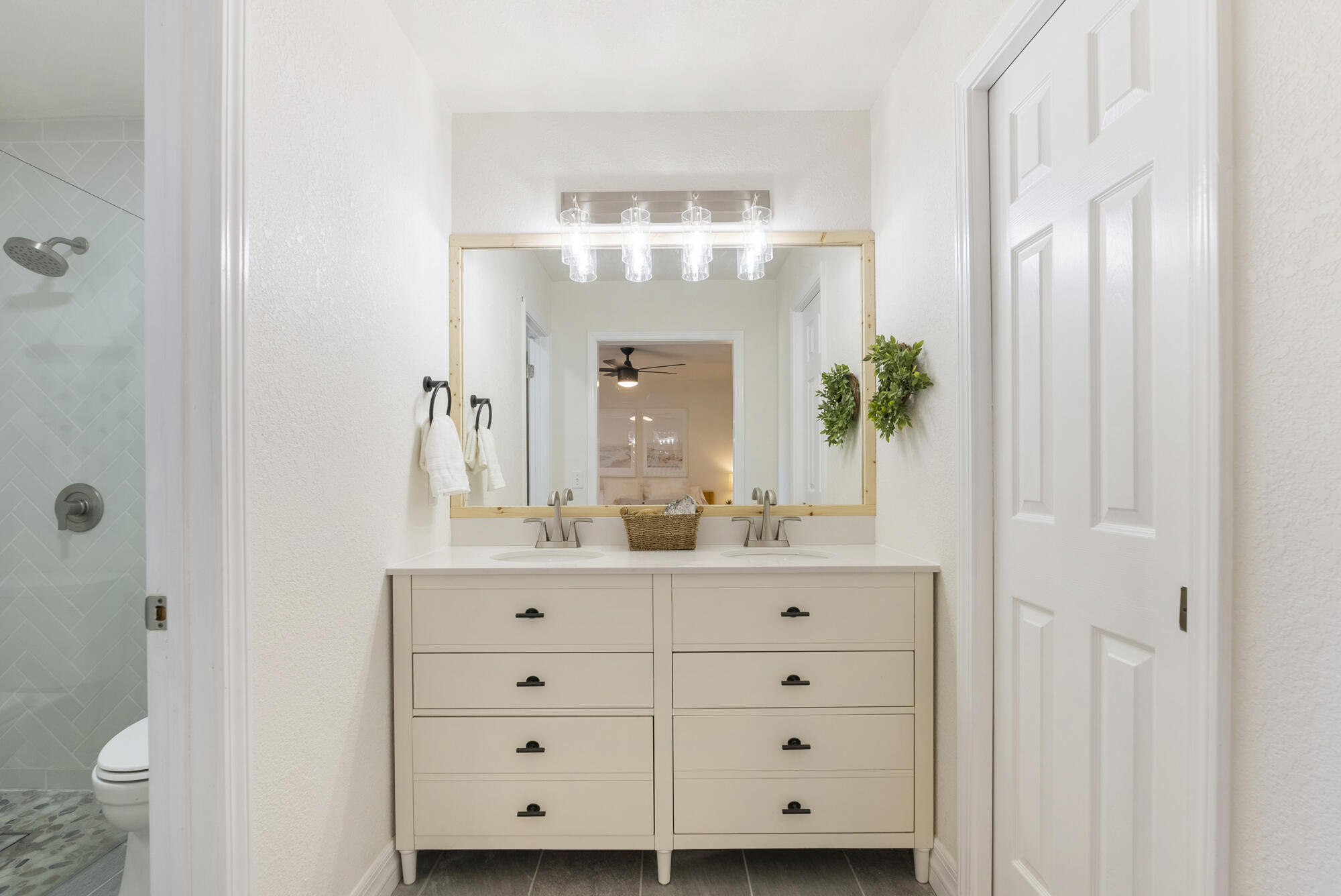 HOLLEY BY THE SEA, 2ND CORR. & AMMEN. - Residential