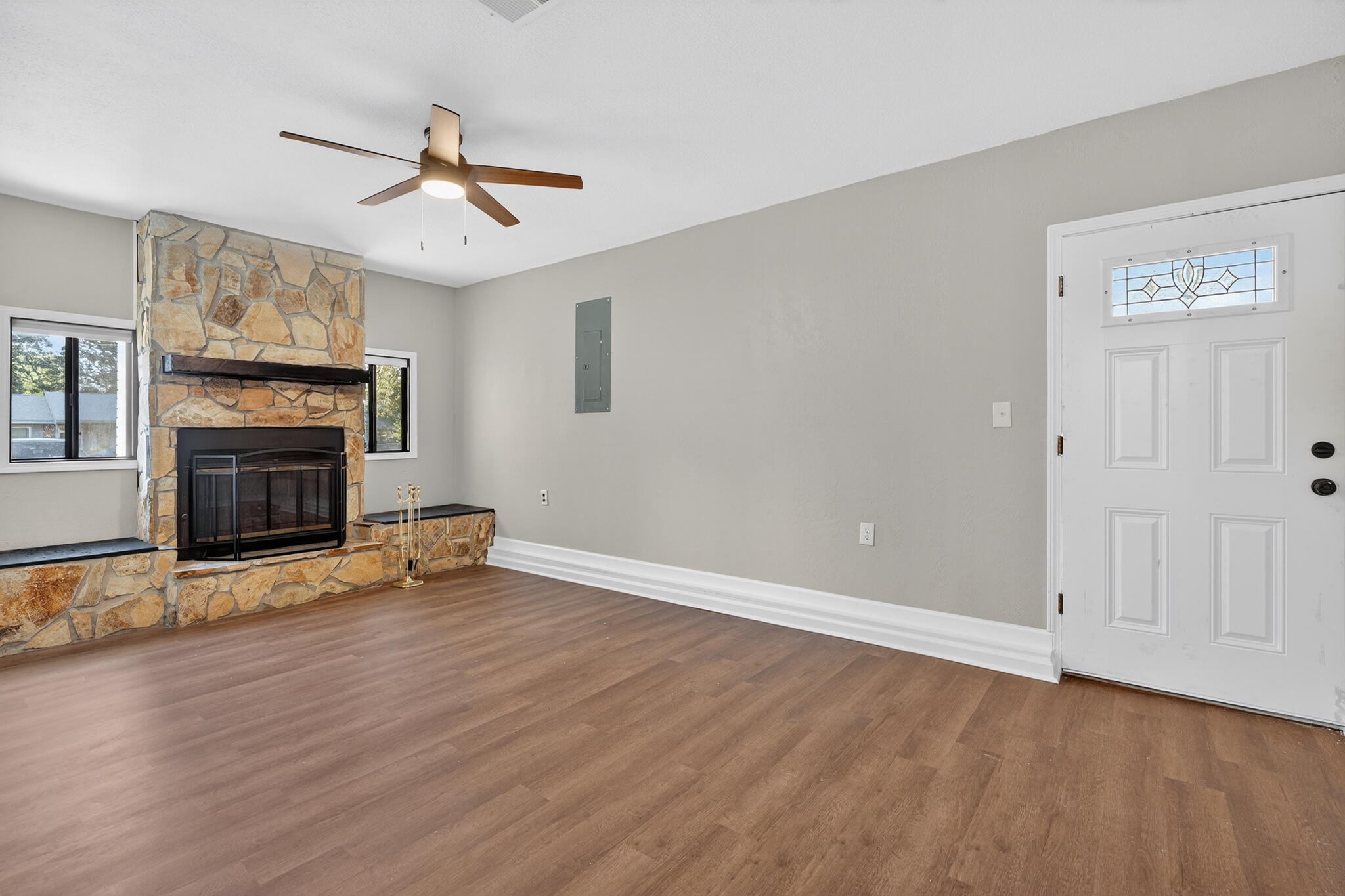 CAROL ANNE MANOR SUBDIVISION - Residential Lease