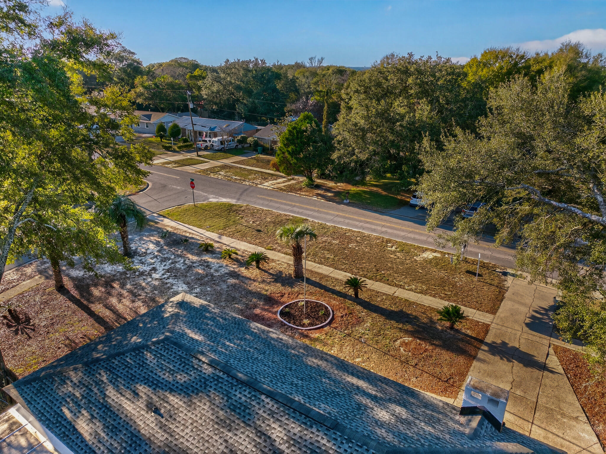 CAROL ANNE MANOR SUBDIVISION - Residential Lease