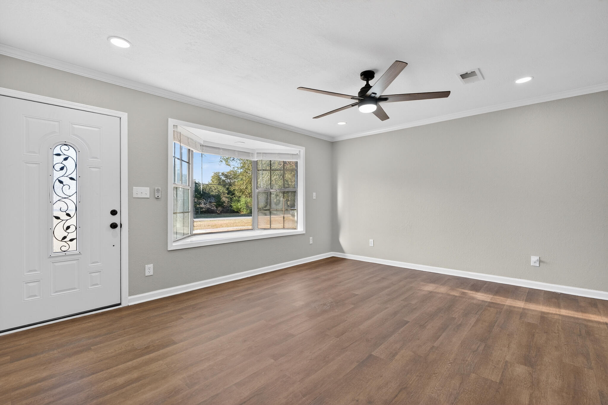 CAROL ANNE MANOR SUBDIVISION - Residential Lease