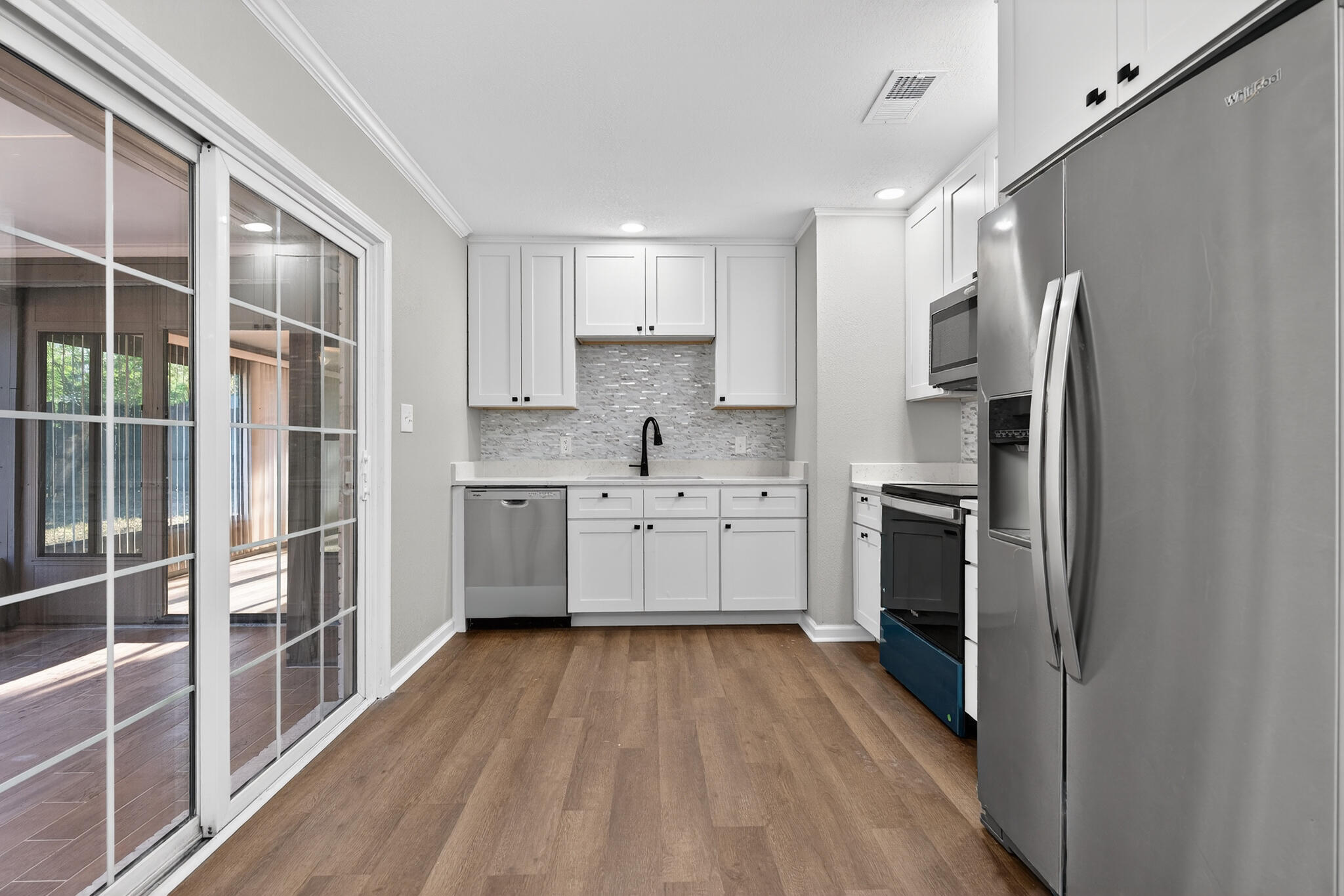 CAROL ANNE MANOR SUBDIVISION - Residential Lease